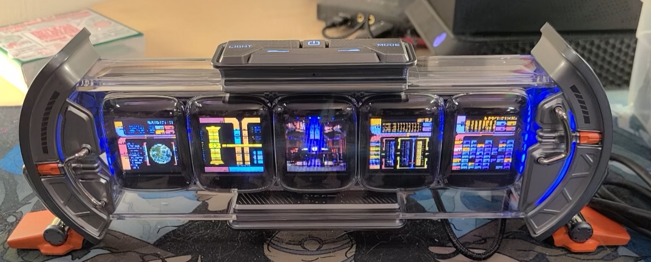 Divoom Time Gate LED display for battlestation