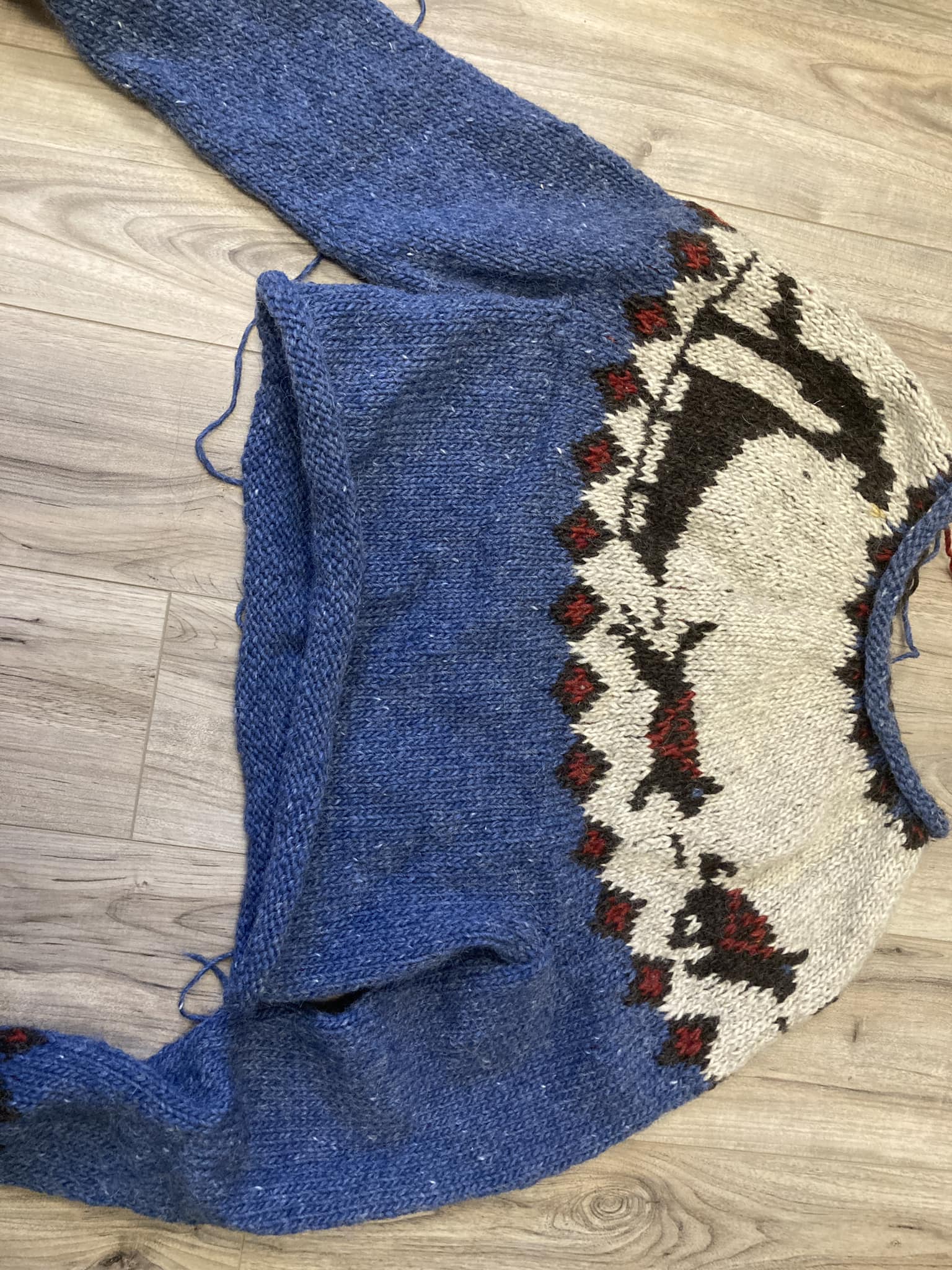 Does a yoke style sweater recipe exist for bulky yarn with 