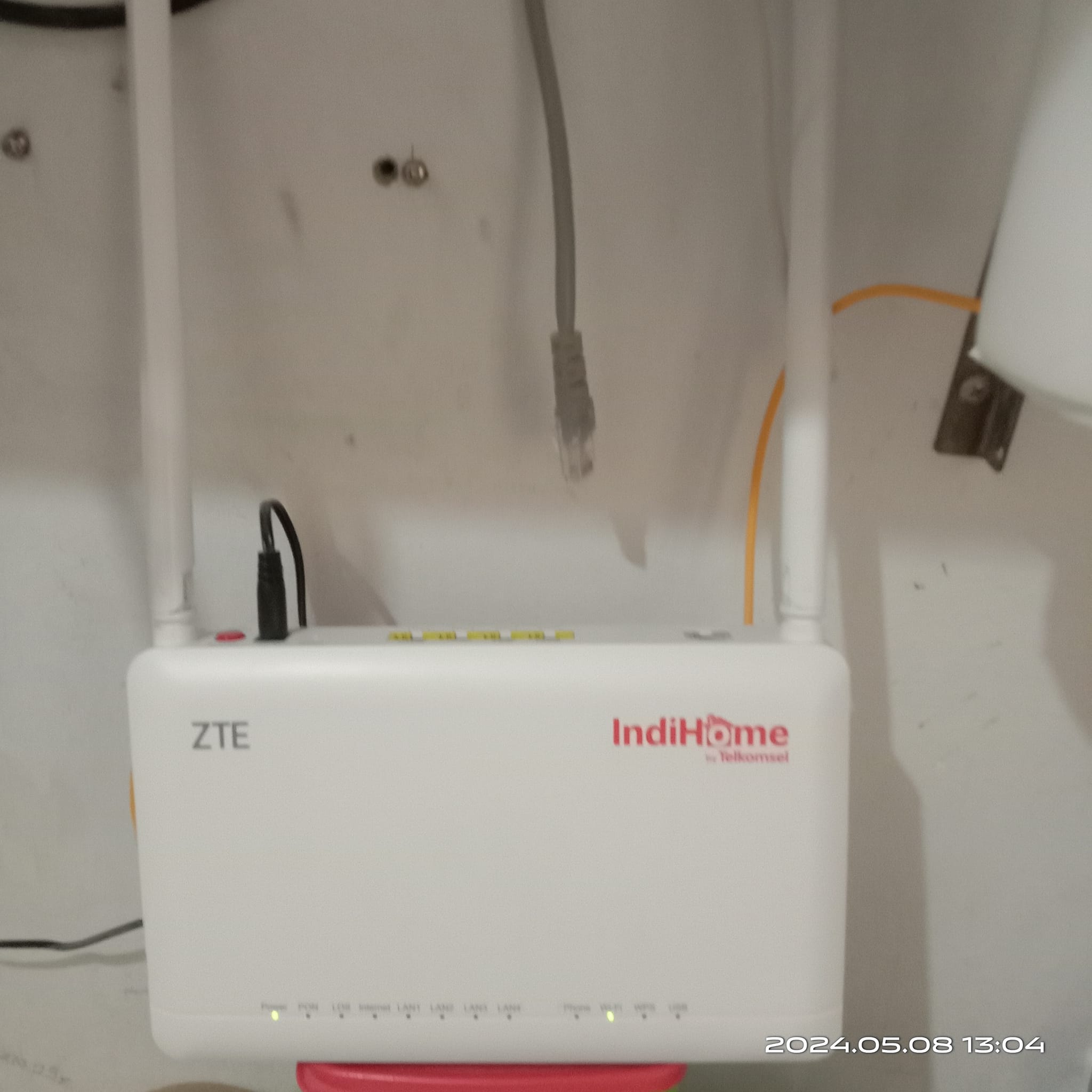 Anwar - ganti modem lagi, peremajaan tiap berapa bulan sekali 😂 tapi ...