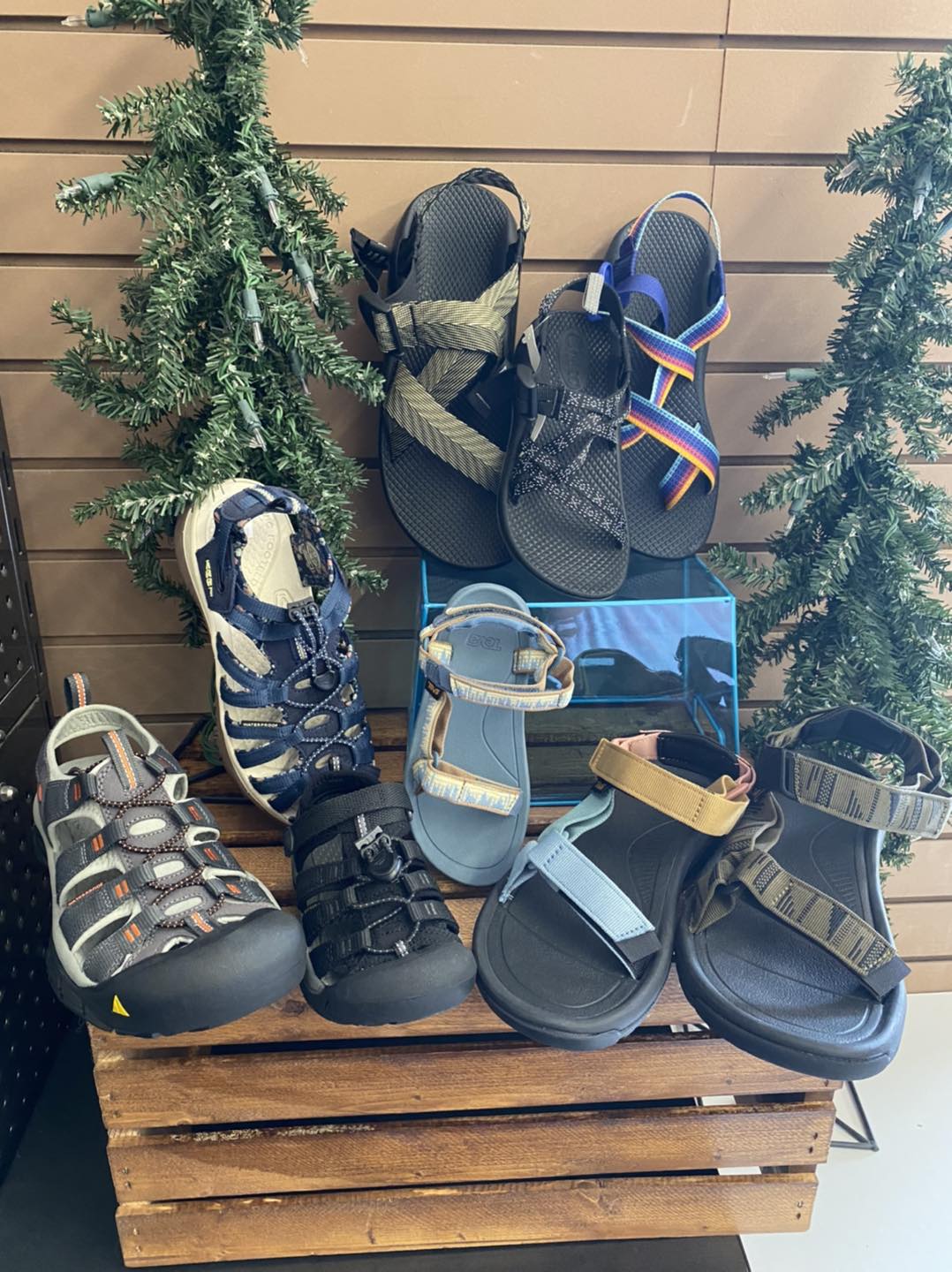 Looking for a pair that can keep up with all your summer