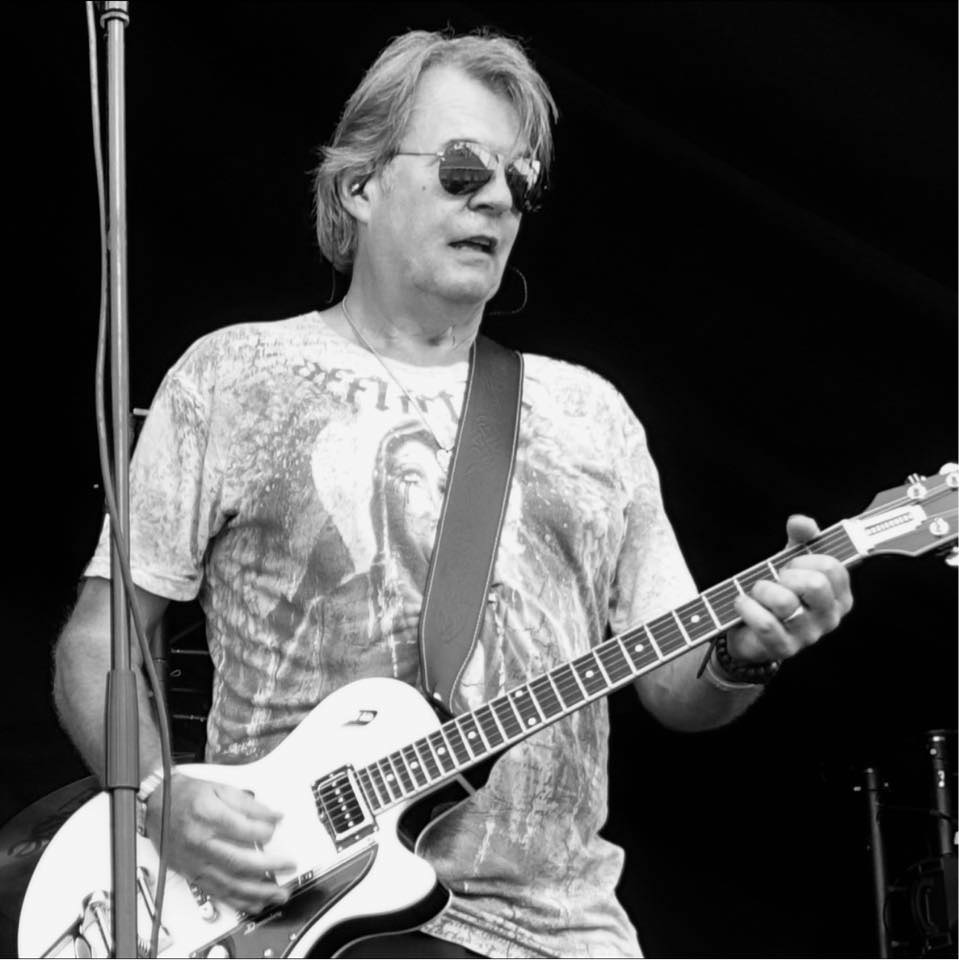 First solo gig for 25 years! #McCafferty’s | Sean Davison