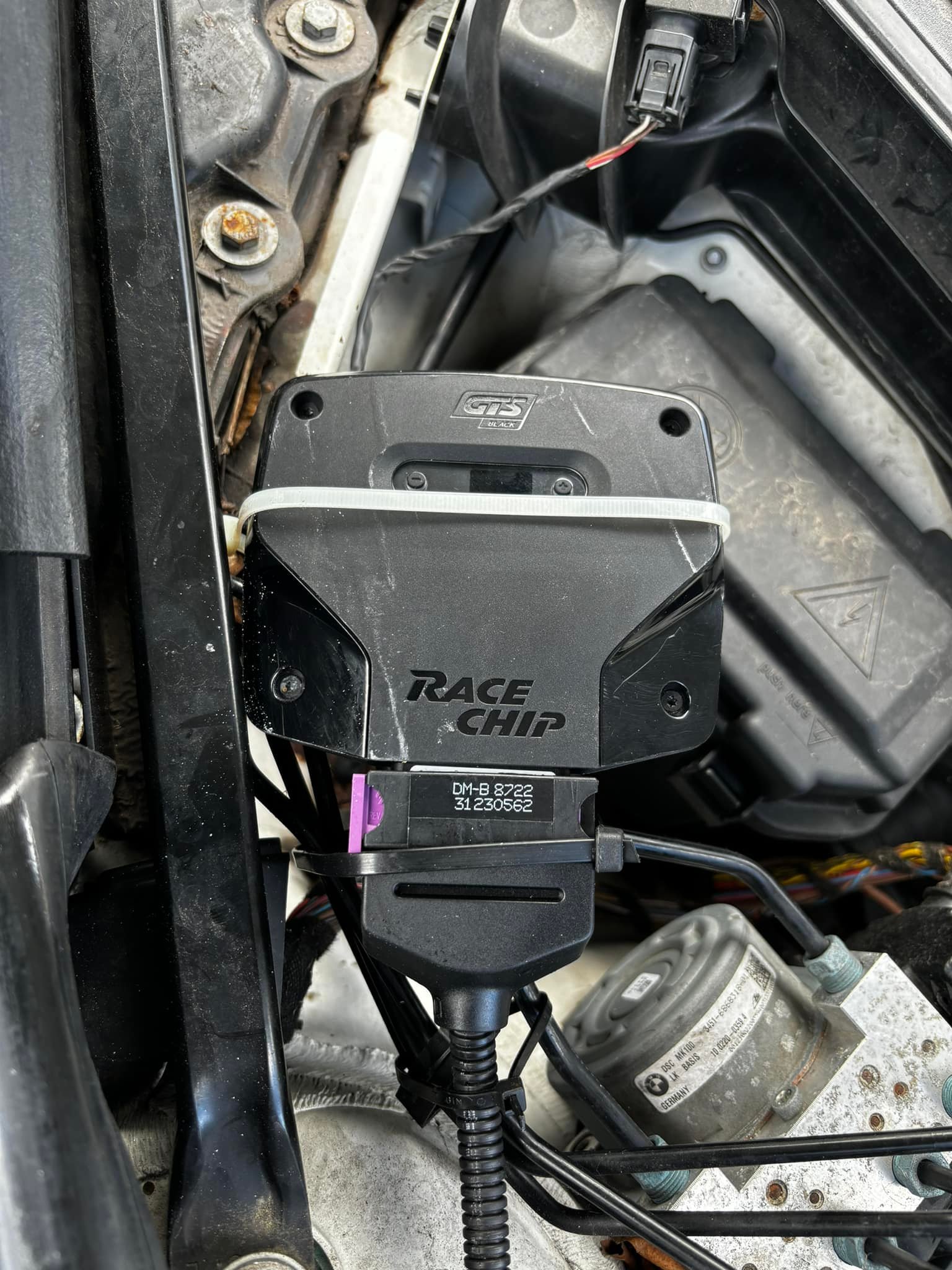 Got this on my m135i but going stage 2 so no longer needed . You 