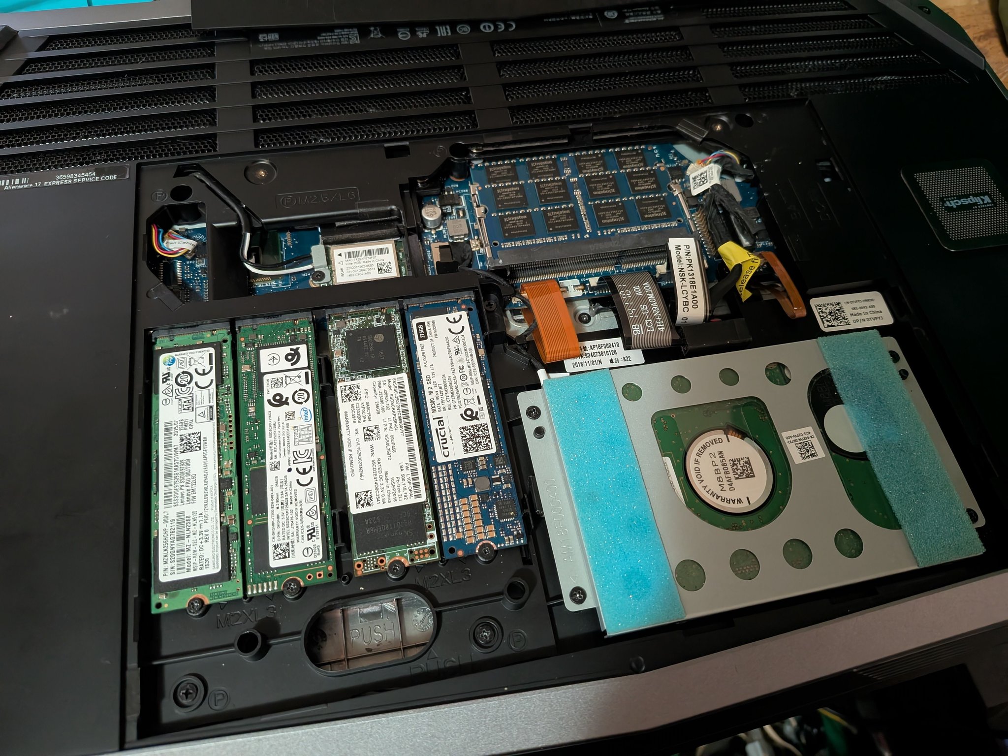 Dell Alienware 17 R2 laptop from 2014 with i7 and GTX 980M