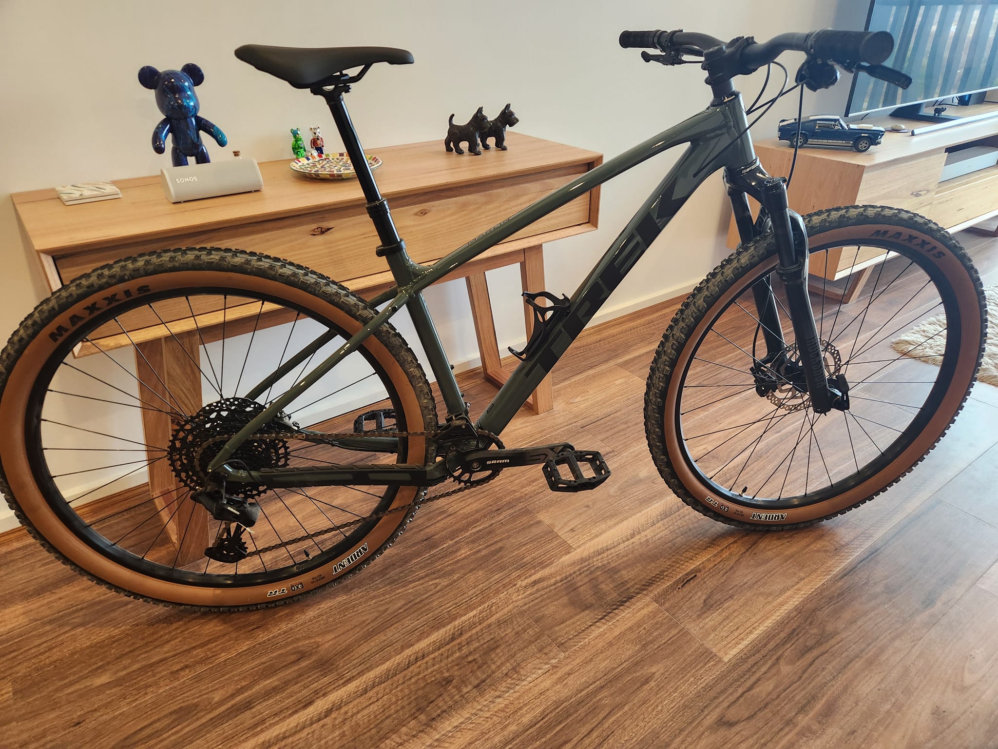 2024 Marlin 7 Gen 3 M/L Bike Performance and Sizing