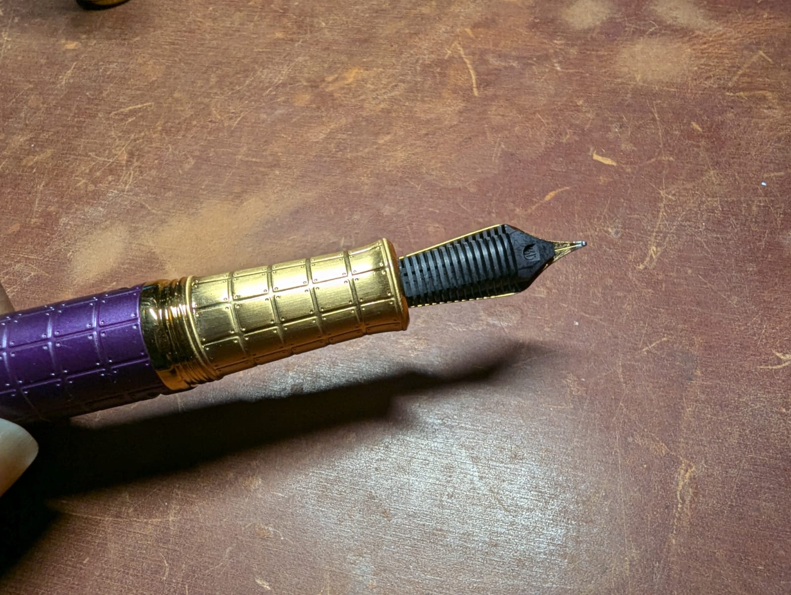 Hongdian D5 Qin Dynasty Fountain Pen Review and Discussion