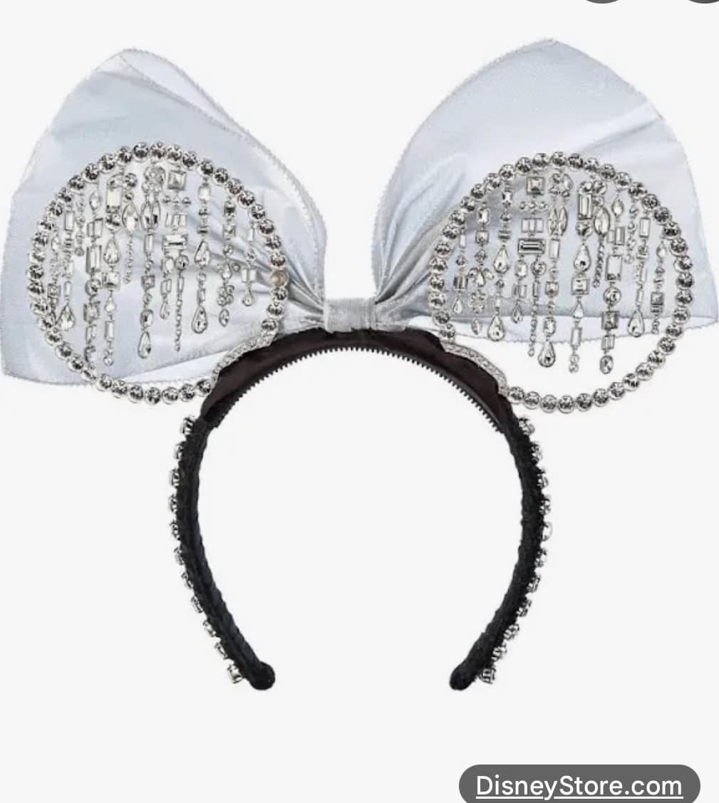 Are Vera Wang ears still available at Disneyland?