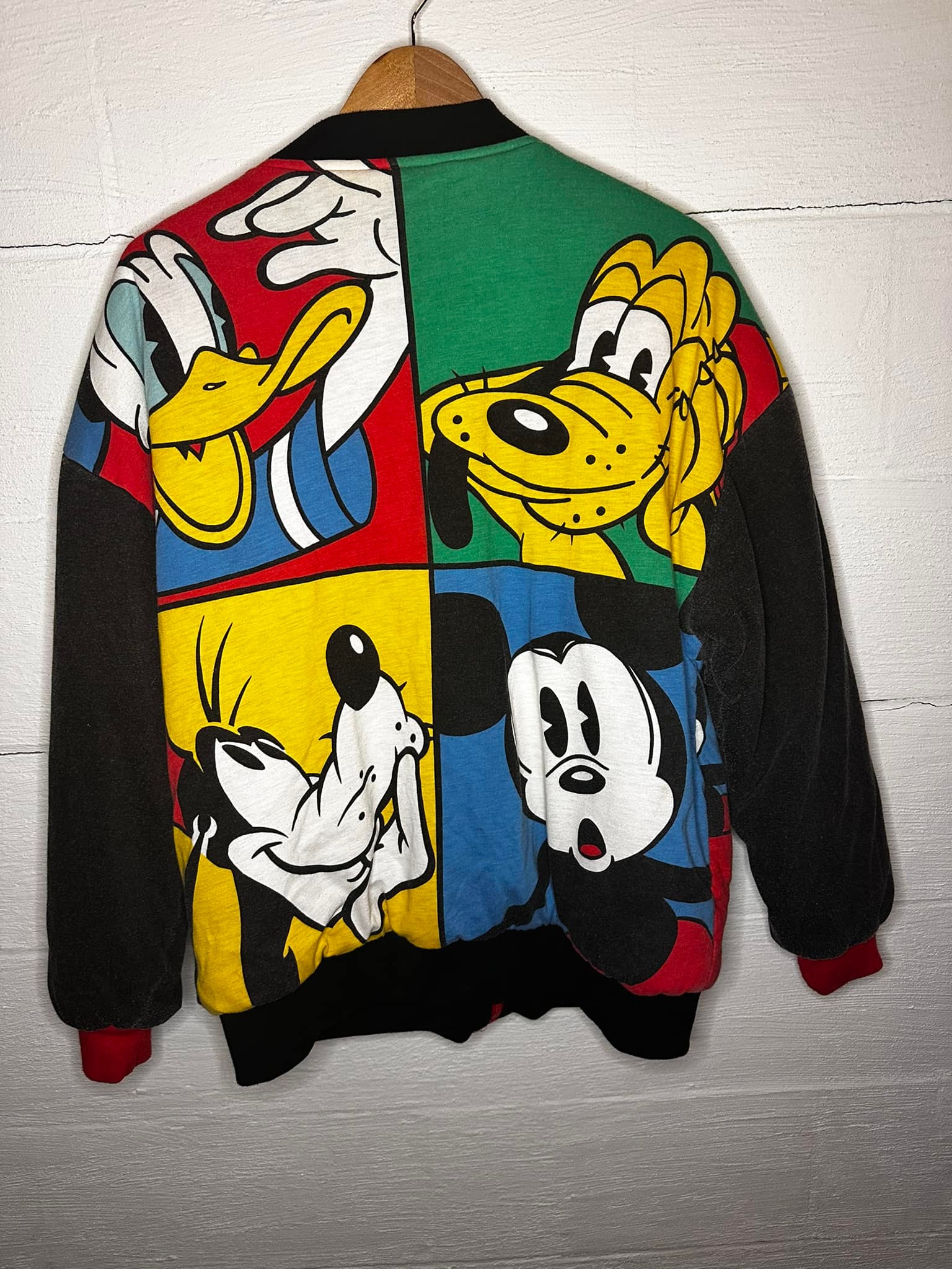 Vintage 90s Reversible Mickey Jacket!❤️✨ Size - OS (I put this 