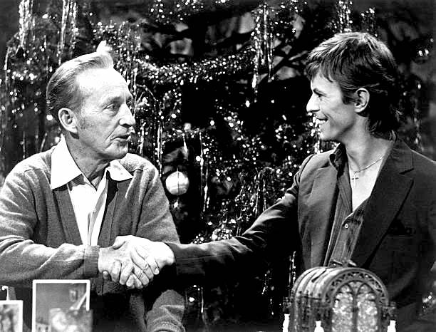 Bing Crosby and David Bowie sing together on TV
