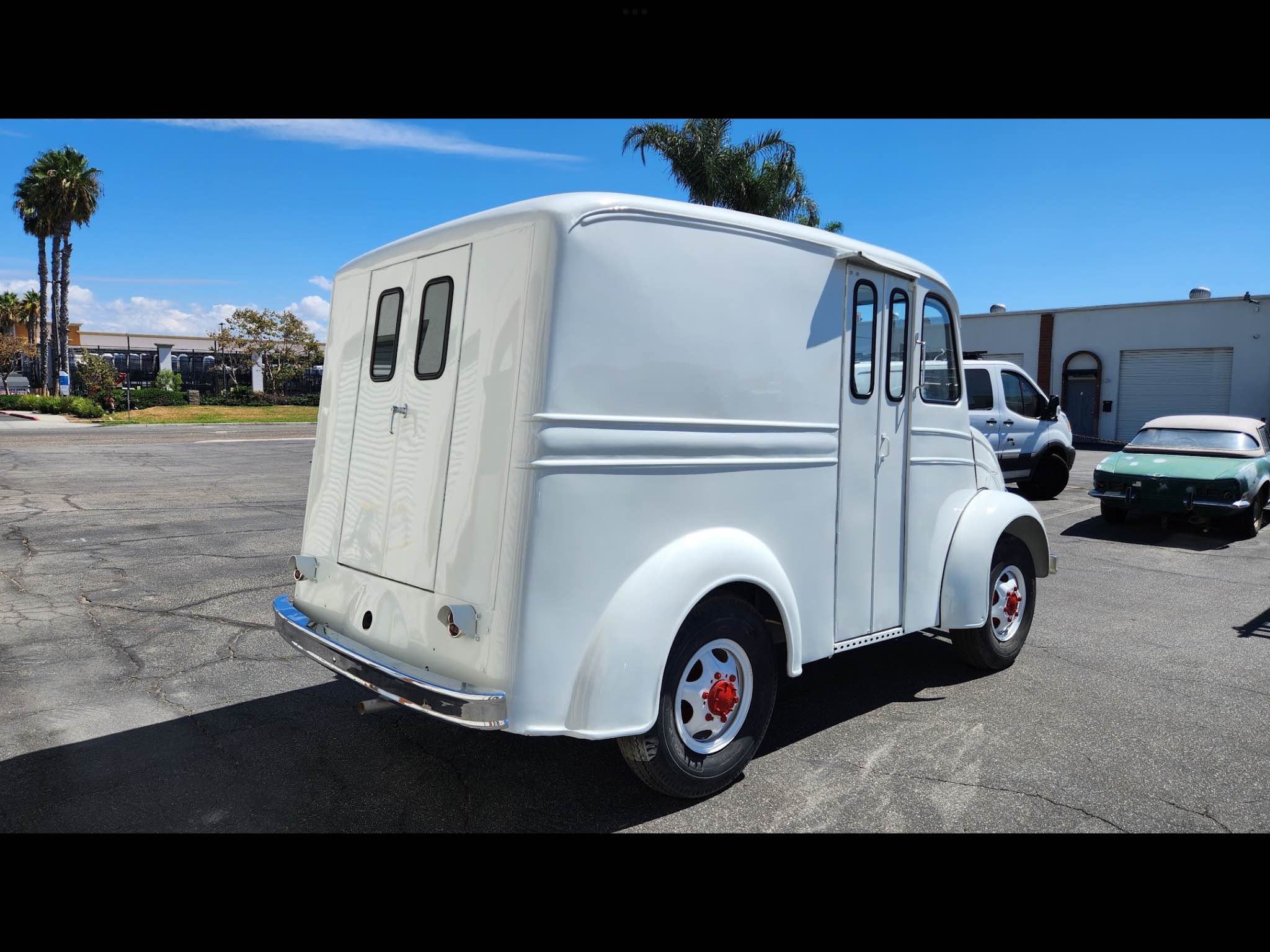 1951 Divco 11 - UM - 9 · Chrome - RVs & Campers - Laguna Beach ...