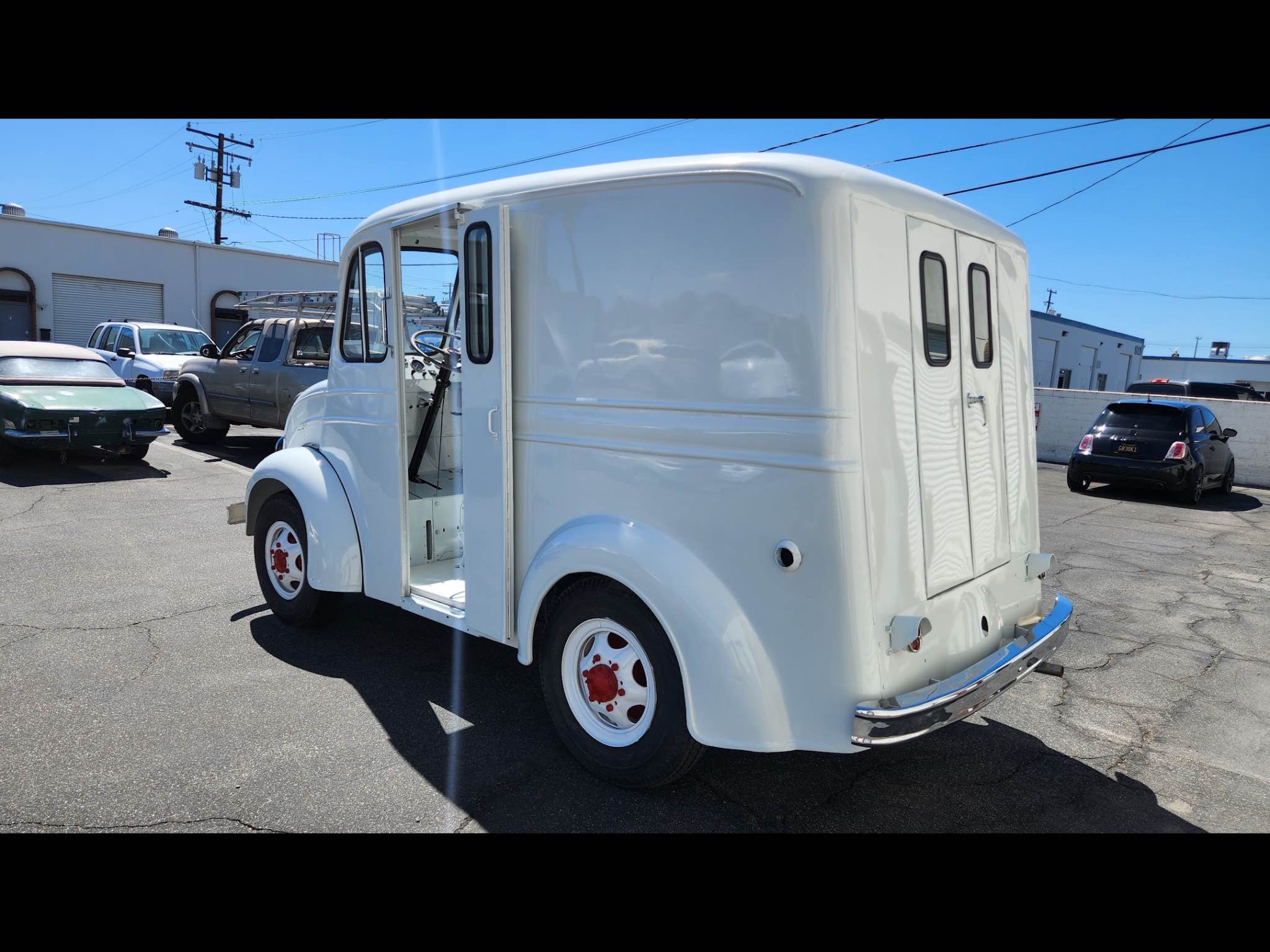 1951 Divco 11 - UM - 9 · Chrome - RVs & Campers - Laguna Beach ...