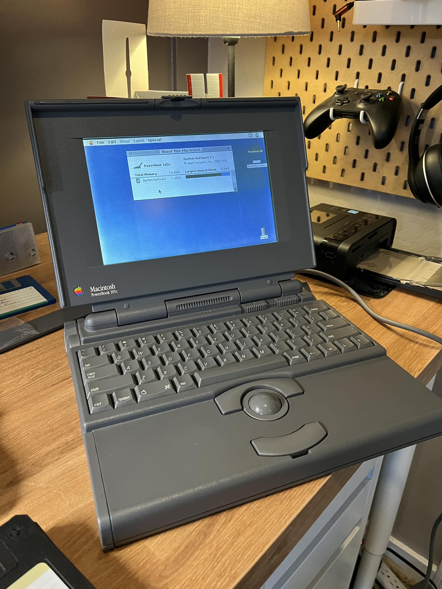 Is there a market for a 1996 Mac PowerBook 1400c/133?