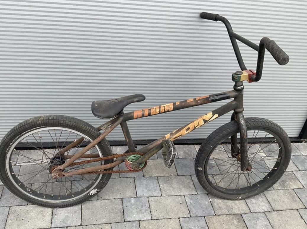 Owner of Federal Hamilton BMX frame shares its history