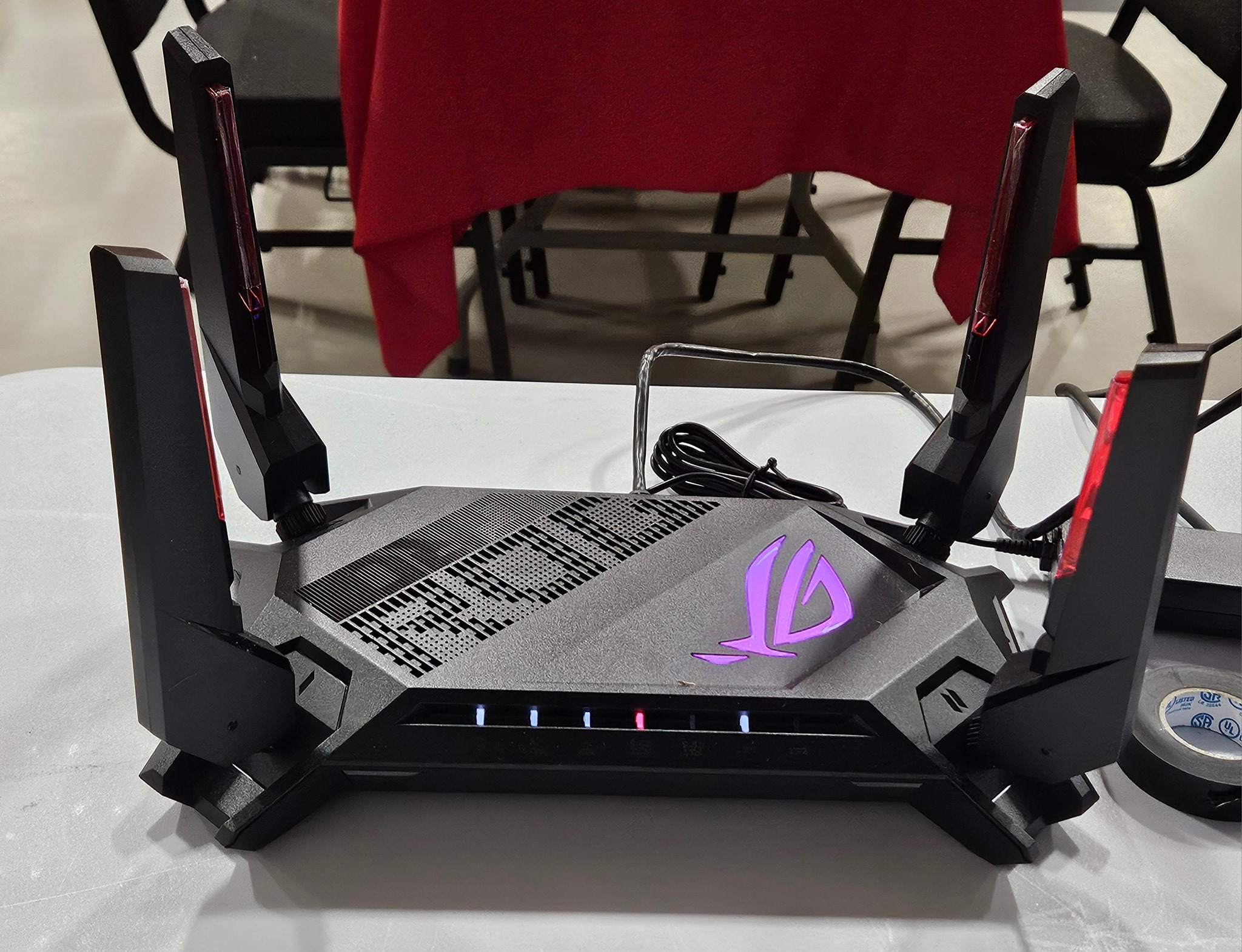 Asus ROG Rapture GT-AX6000 Router Performance with Obsidian ONYX App