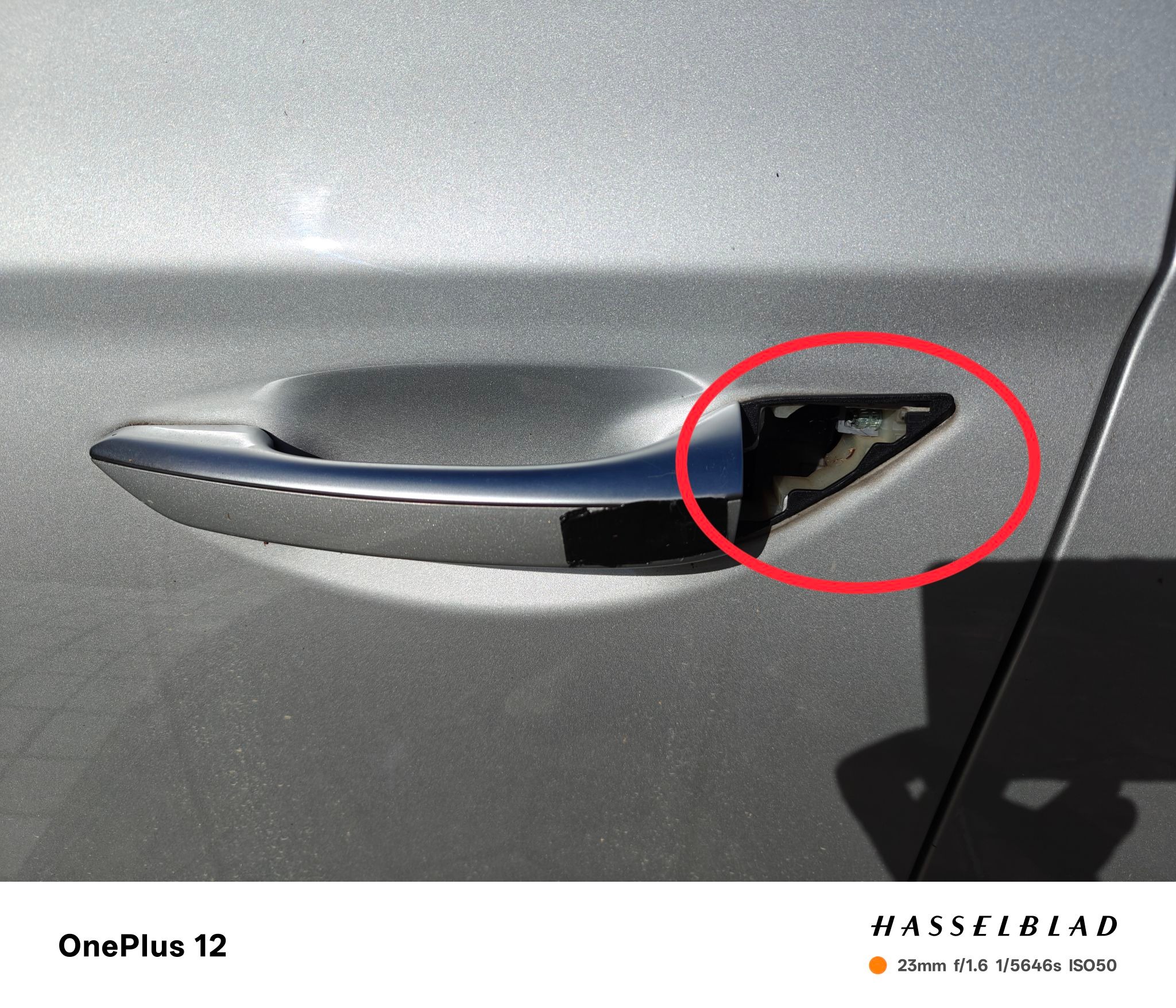 Lexus 69205-24010 Front Door Inside Handle Sub-Assembly Right