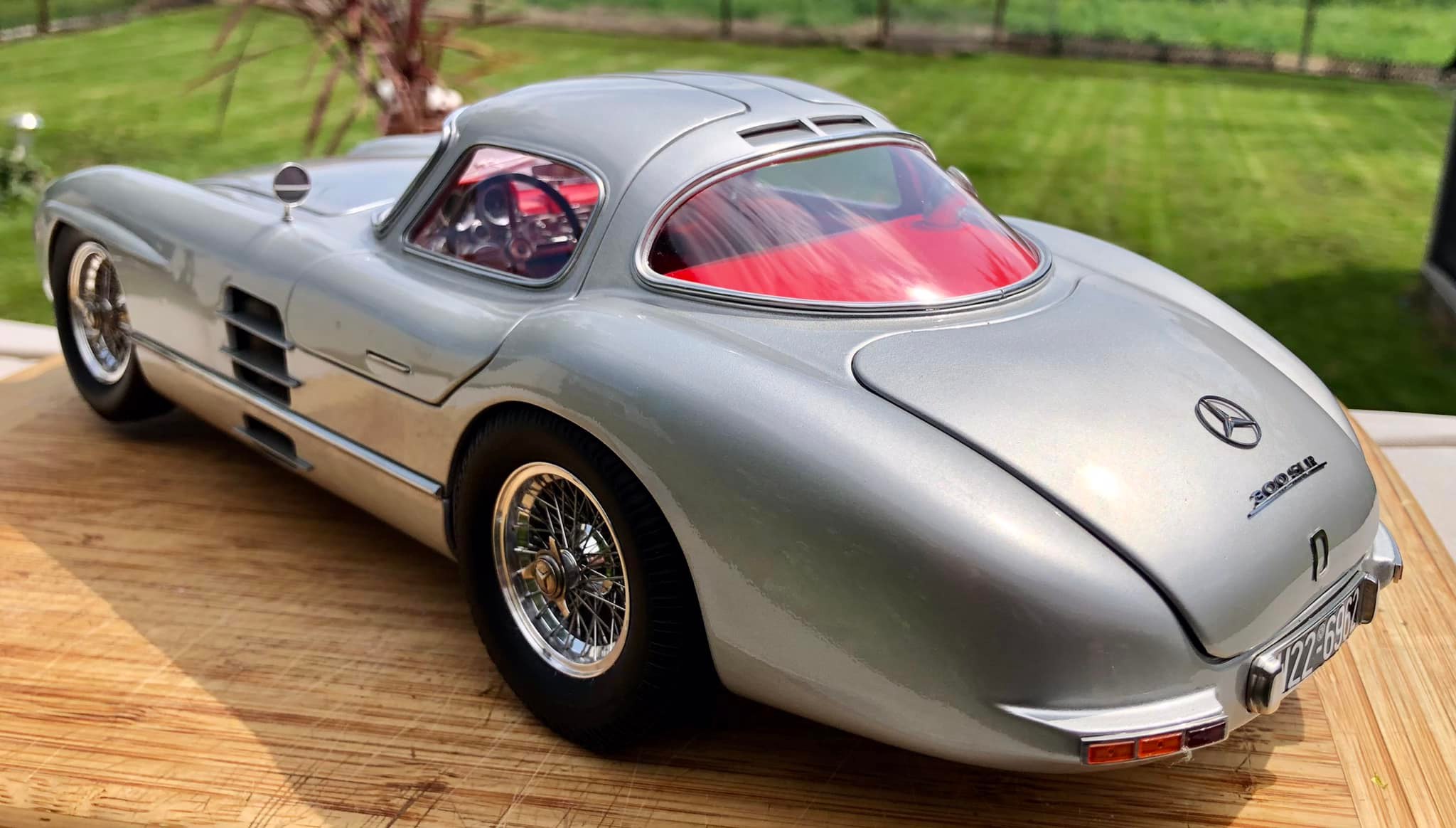 Mfh 1/12 Mercedes 300 slr. Calling it done