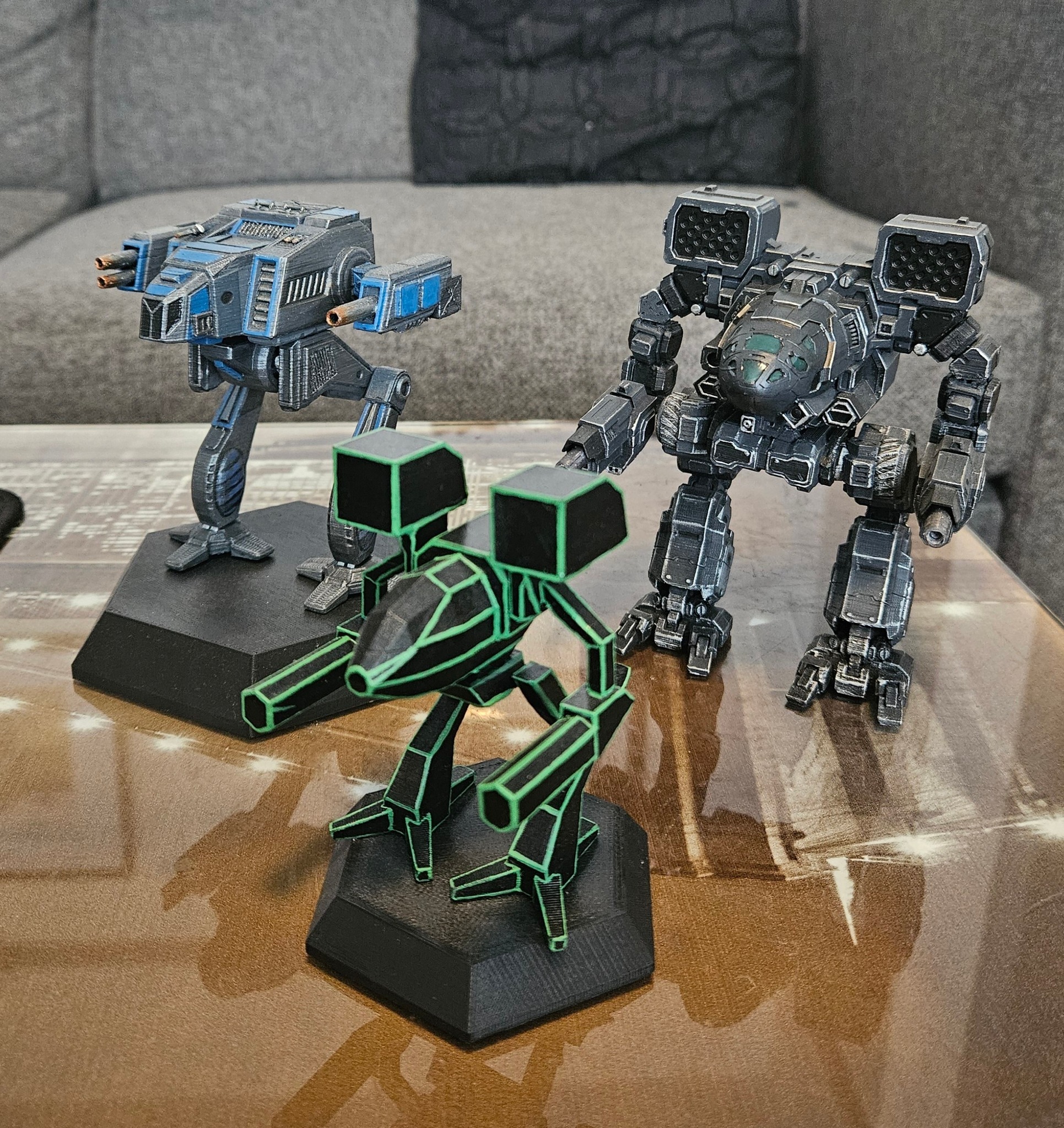 Has anyone made these two mechs before?