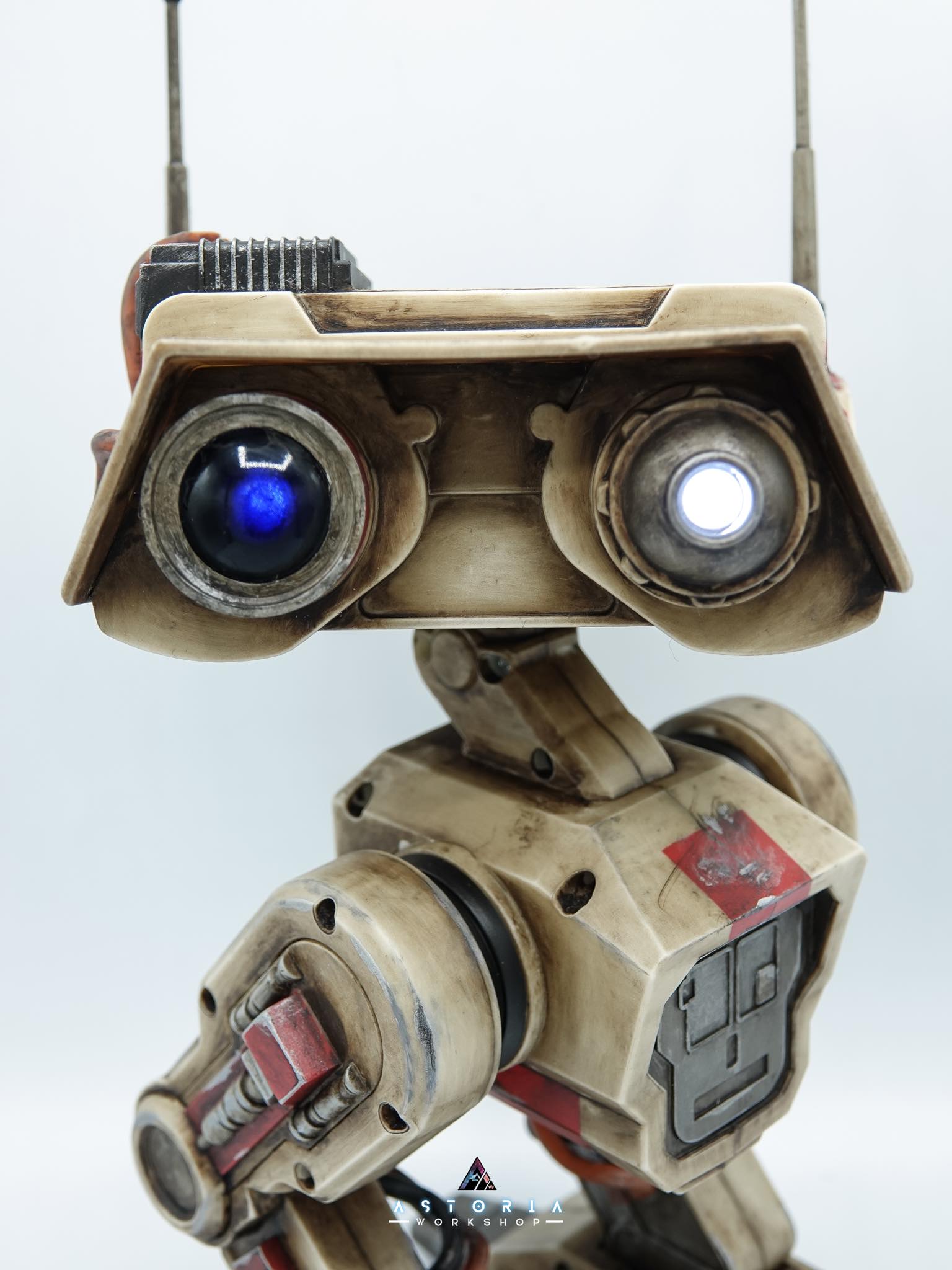 BD-1 DISK 20インチ　COUSTOM Customized Canon BD-1 droids for Jedi: Survivor celebration