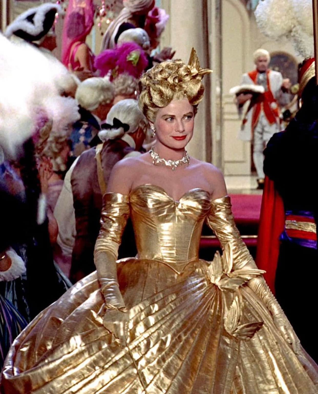 Grace Kelly's gold dress in To Catch a Thief (1955)