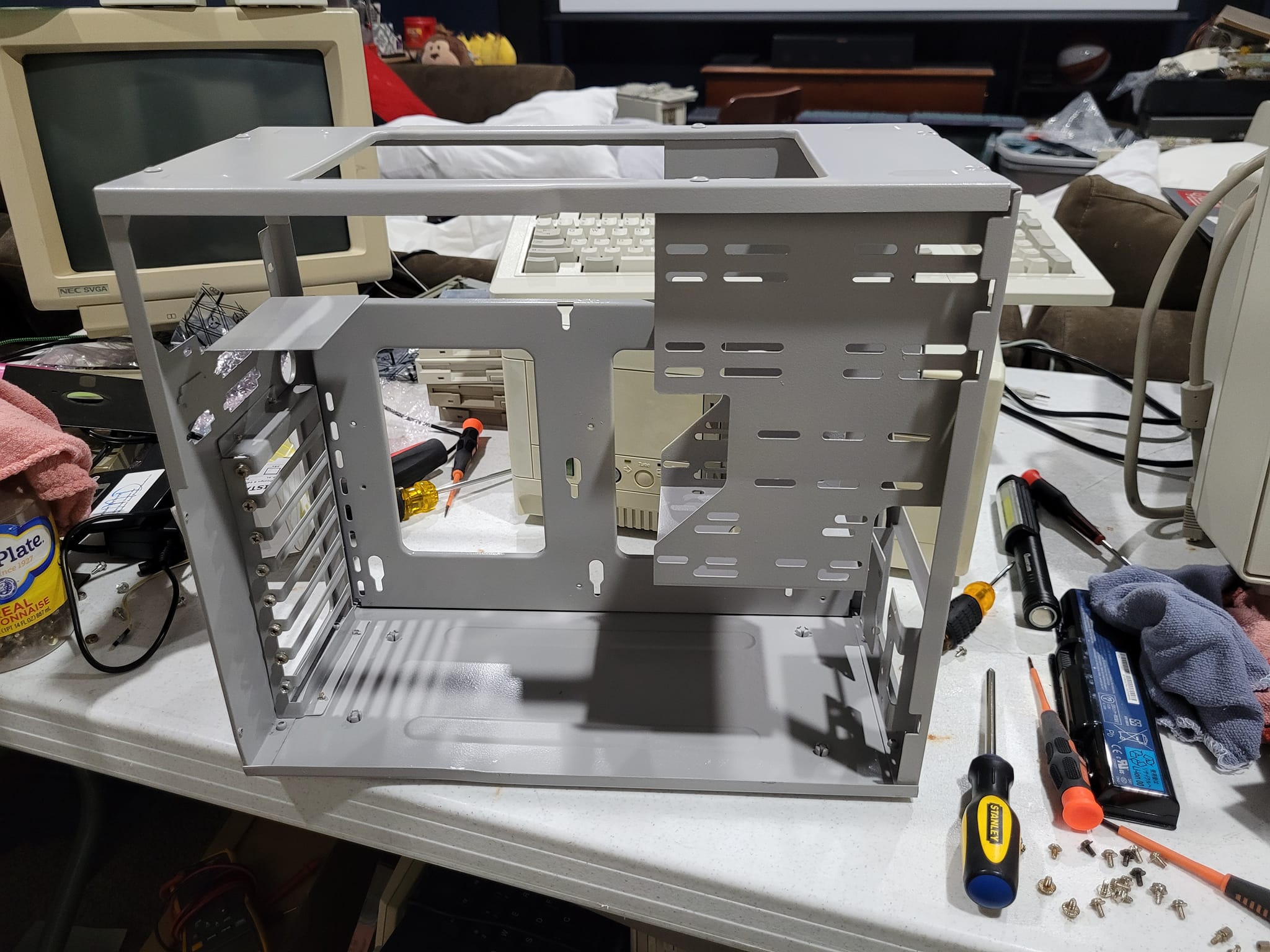 Restoring a vintage computer case for VCFSW 2025