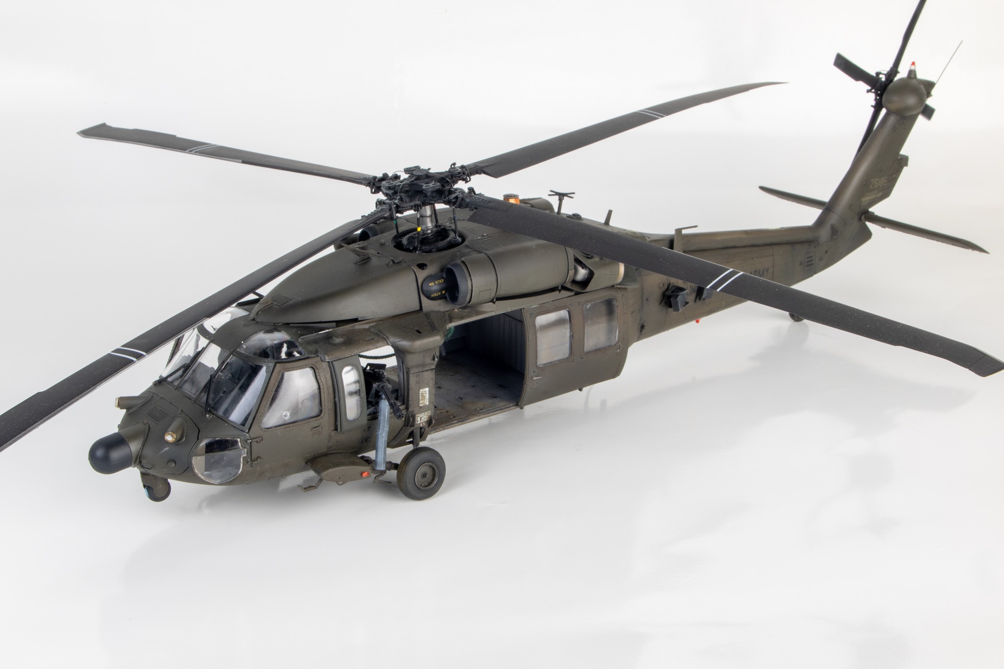 Kitty Hawk's 1/35 MH-60L Black Hawk kit review