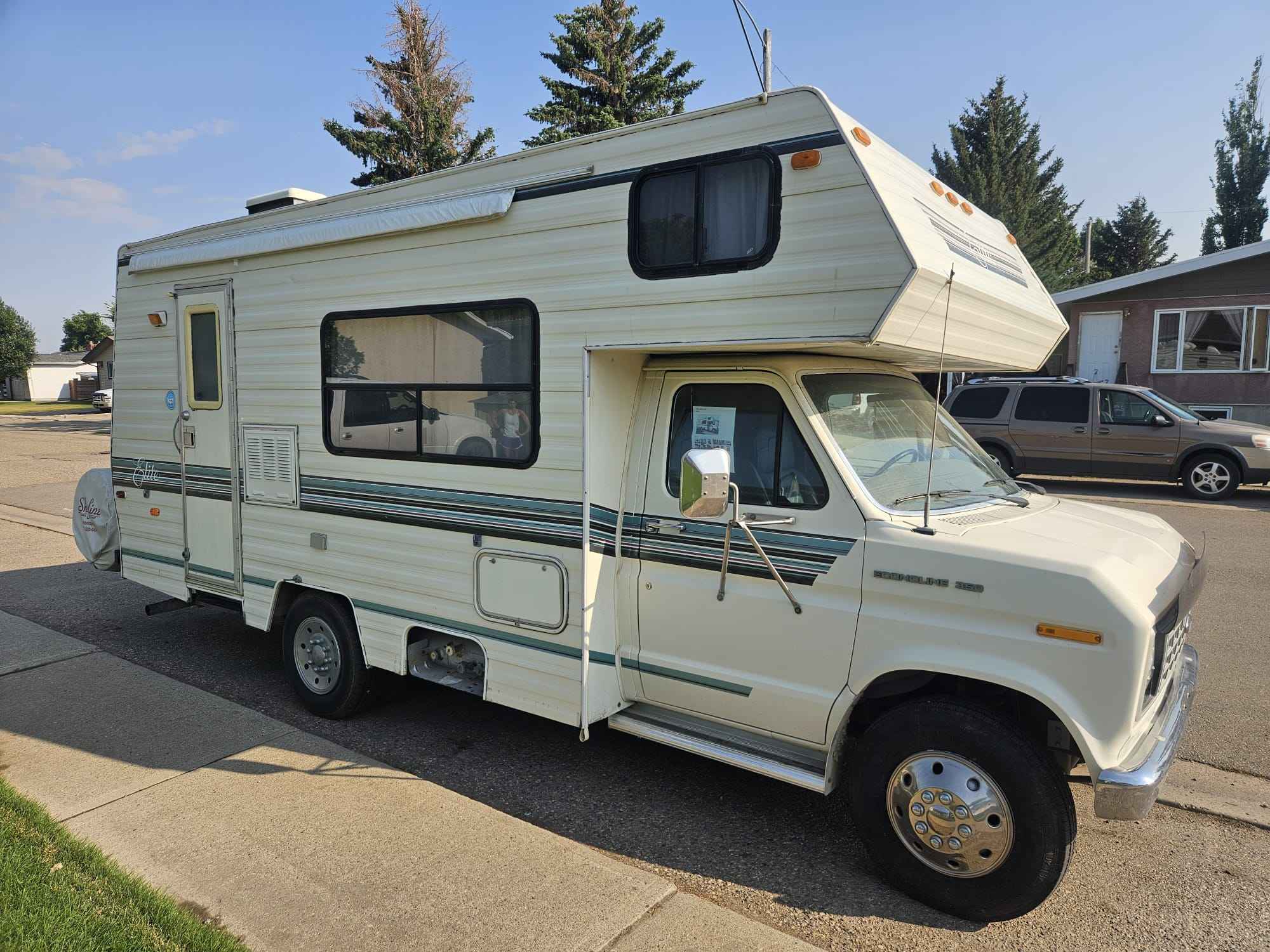 1988 Ford RV ECONOLINE 350 - RVs & Campers - Picture Butte | Facebook ...