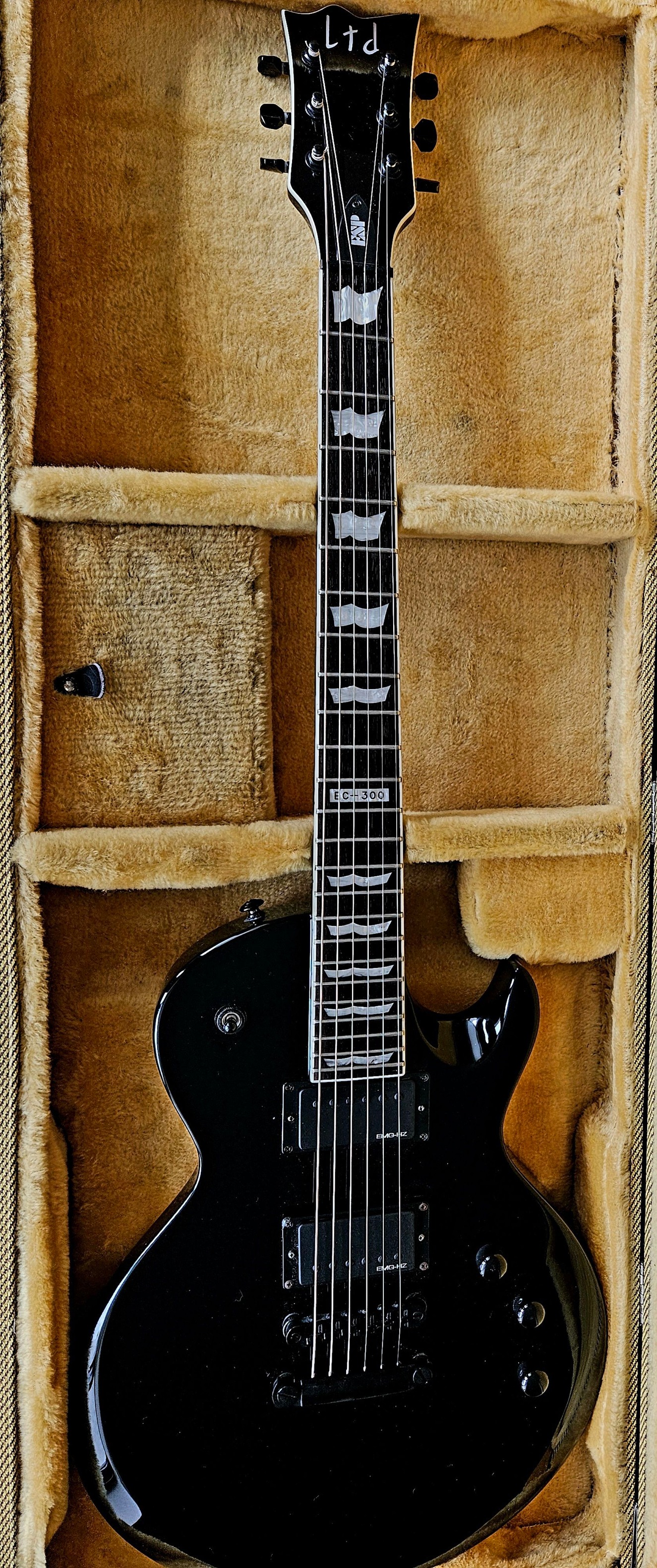 Any experience with the LTD EC-300 guitar?