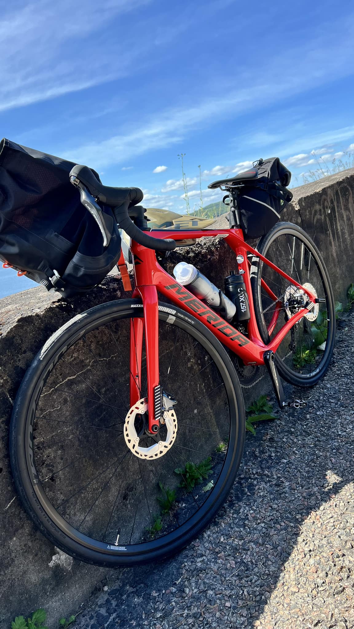 rennrad bulls Harrier 1 Color:Red/Black/Grey Lidl / Crivit Kinder-Fahrradhelm MFPN=17051