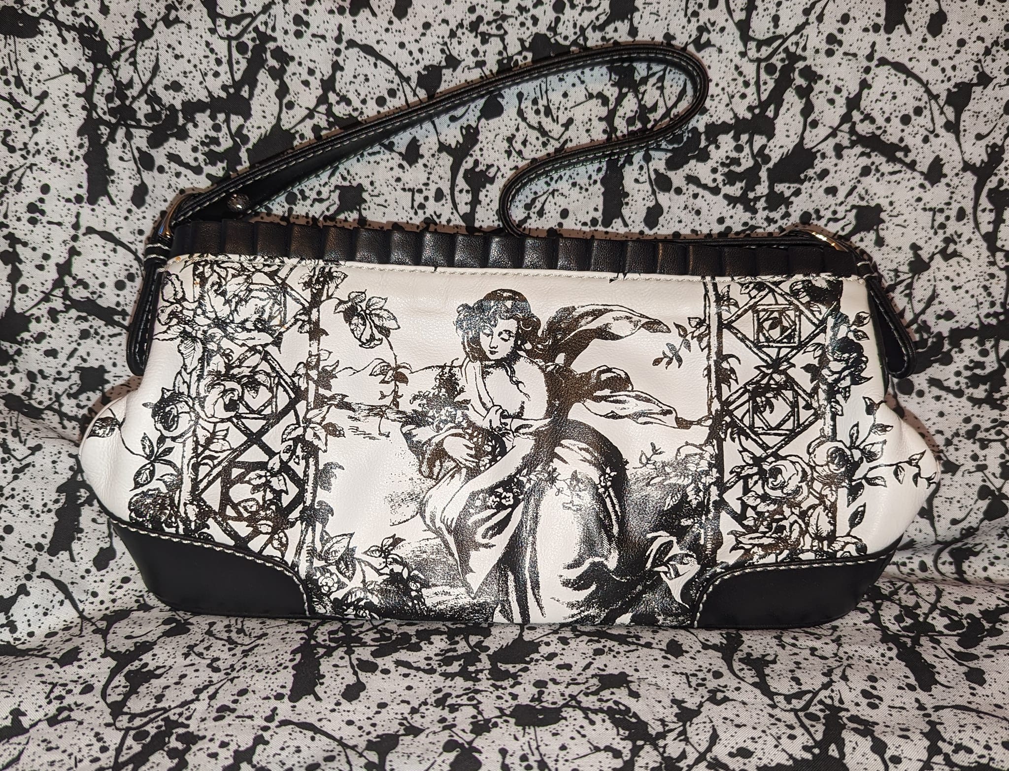 Gorgeous Isabella Fiore Bag Found at TROSA Thrift Store in Durham NC