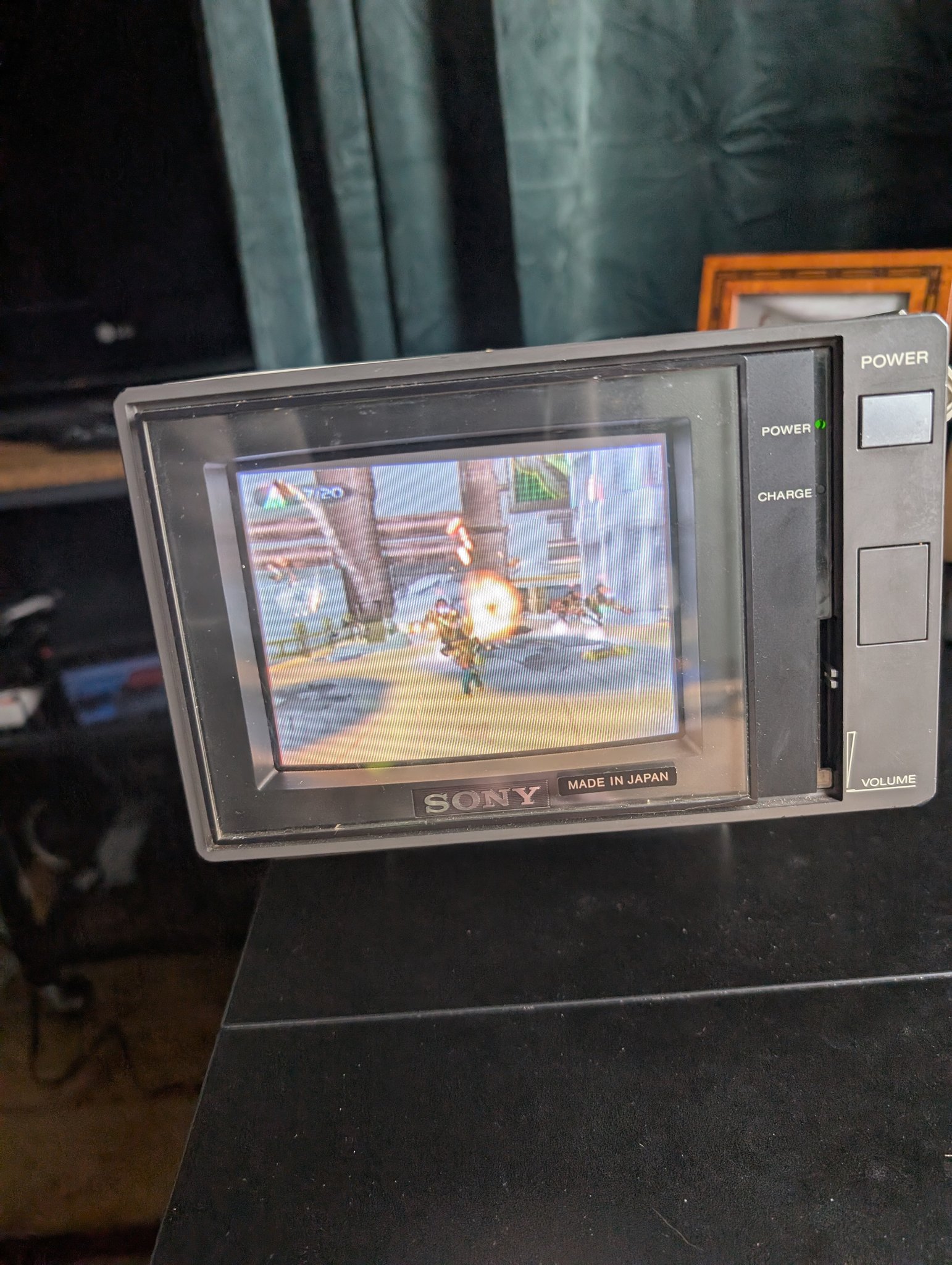 Sony Trinitron PVM-14L1 setup and audio options