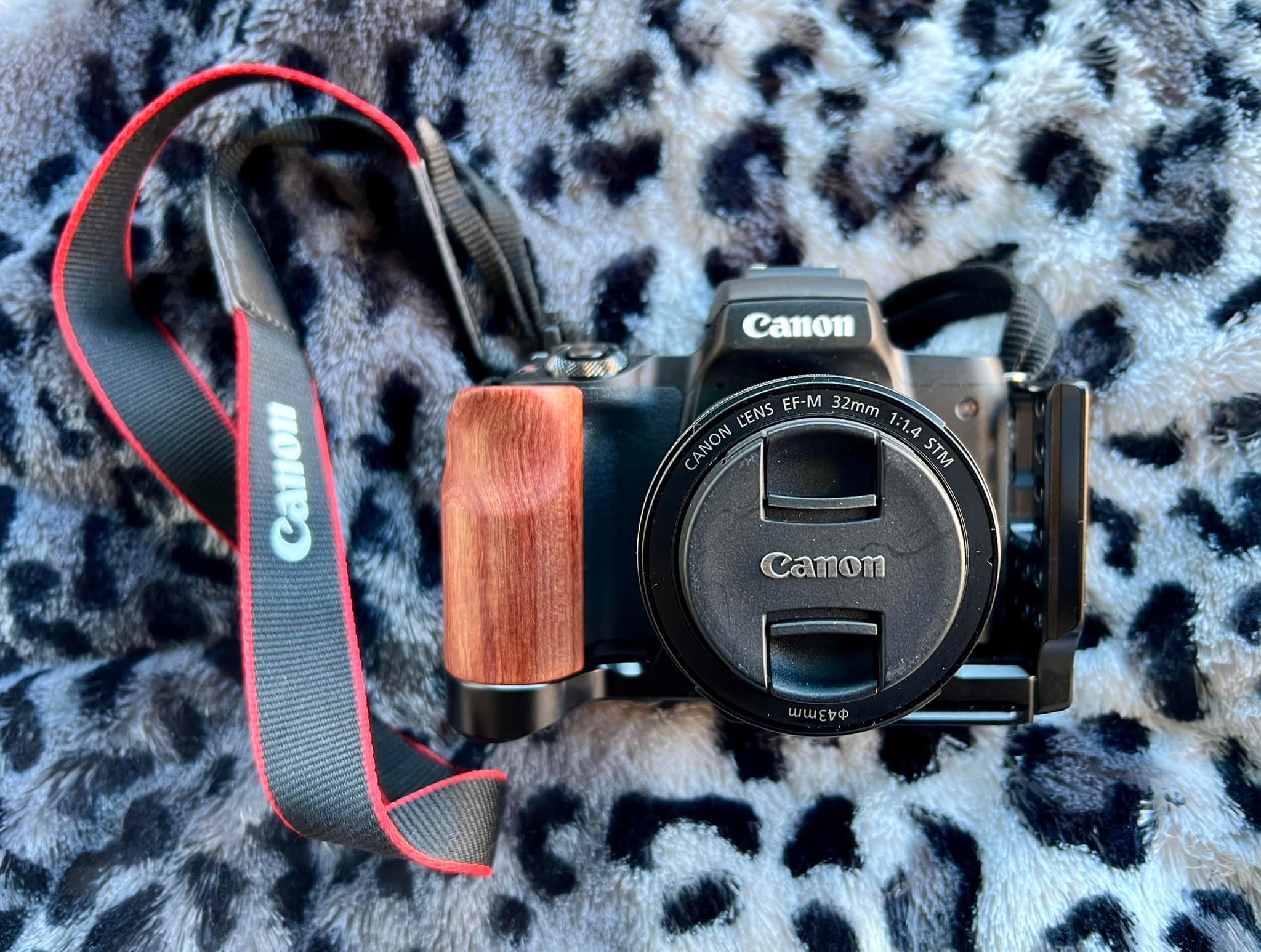 Here I am with Canon's EOS M6 II and EF-M 32mm f1.4. If you really