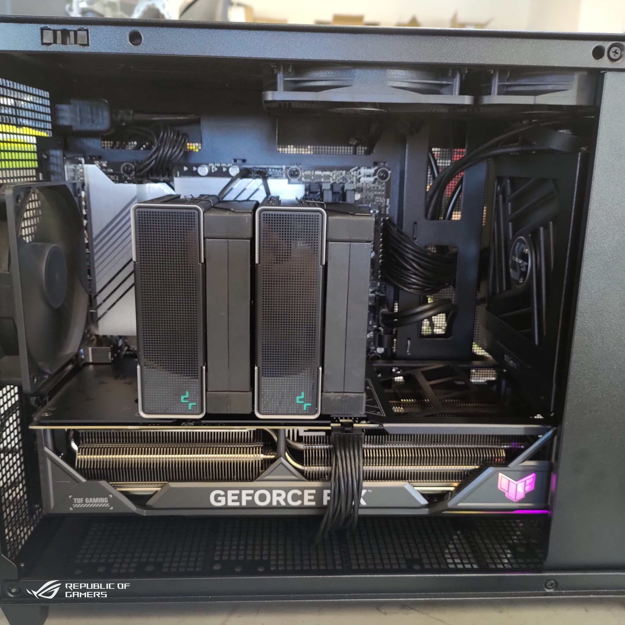ASUS AP201 case build with TUF gaming PC