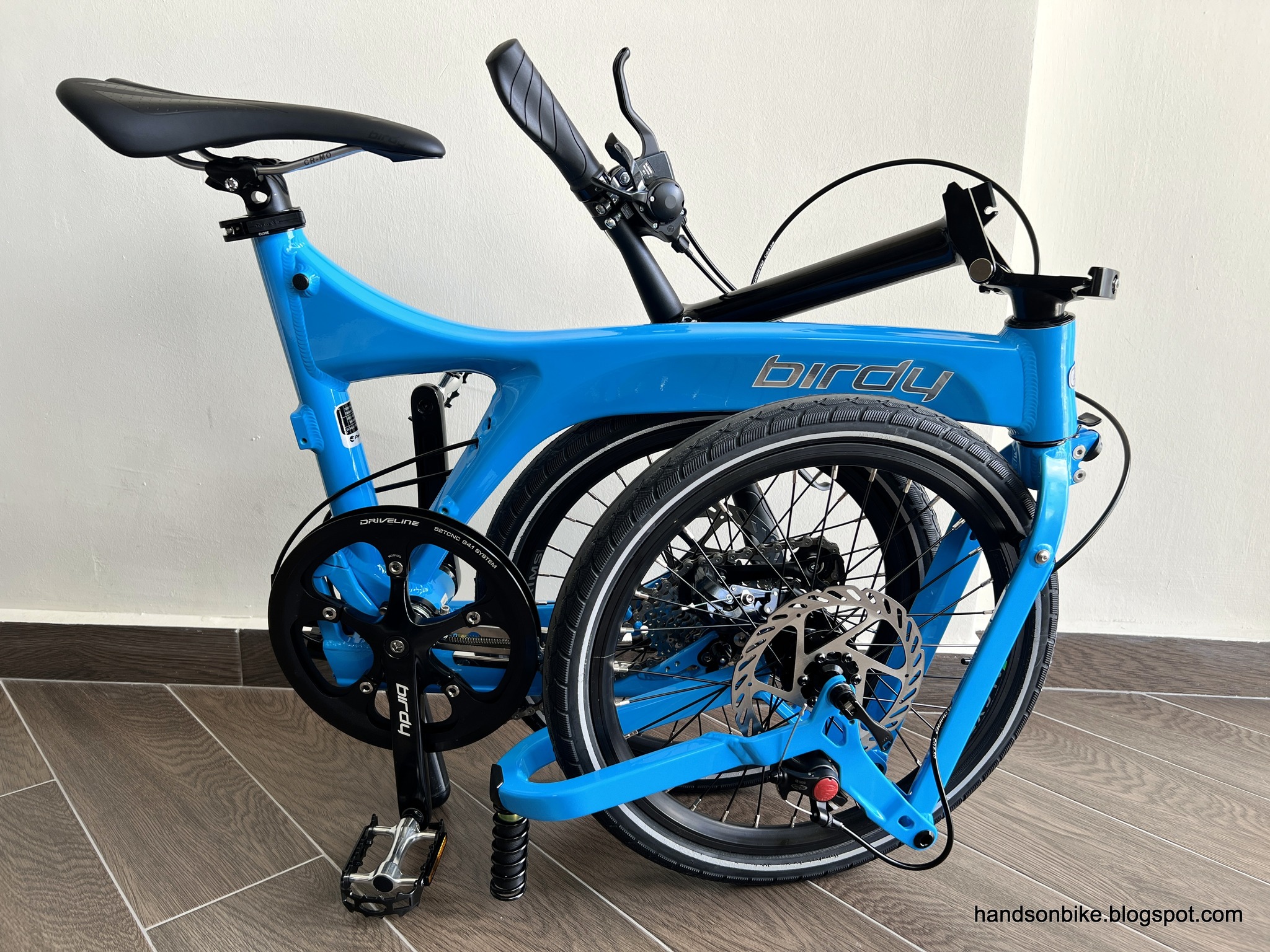 BIRDY NEW CLASSIC] The re-designed CLASSIC BIRDY that kept the 