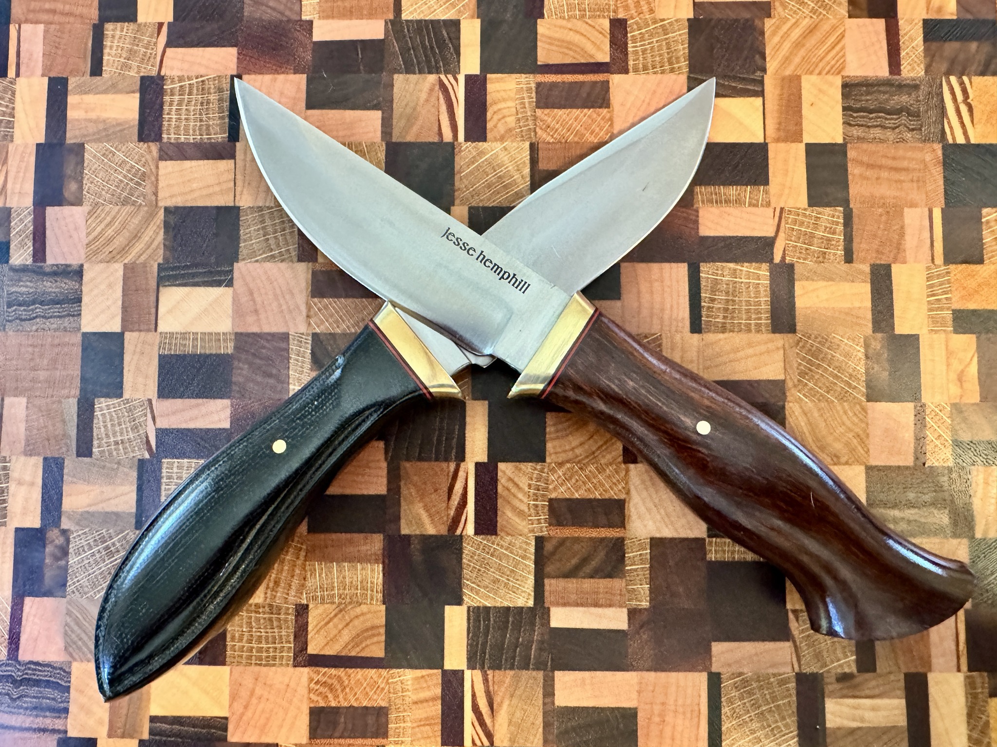 Are Jesse Hemphill knives made by Bark River?