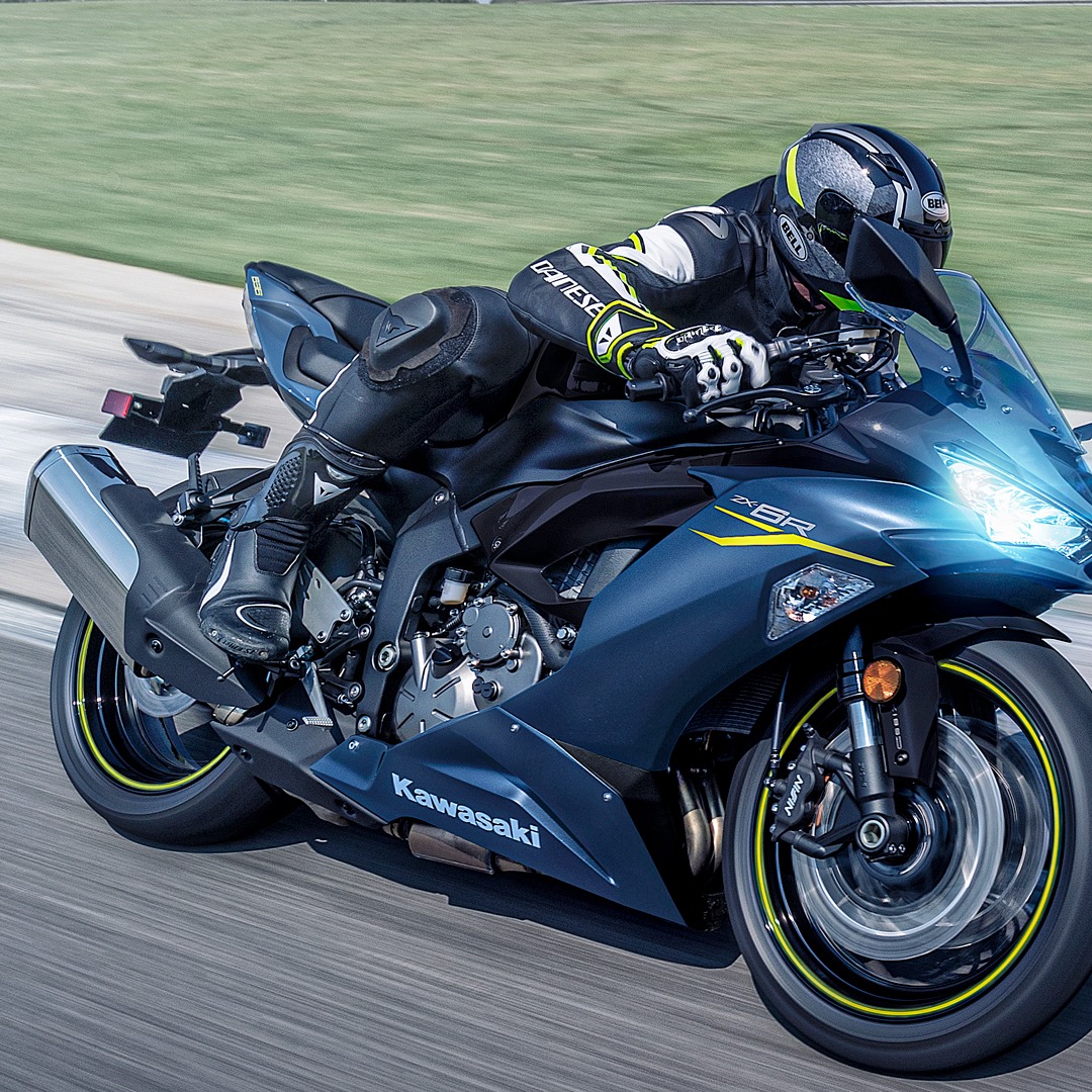 Double the fun with the #NinjaZX6R and Ninja ZX-6R KRT Edition