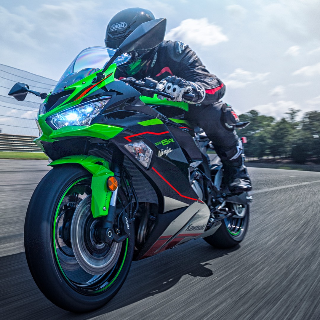 Double the fun with the #NinjaZX6R and Ninja ZX-6R KRT Edition