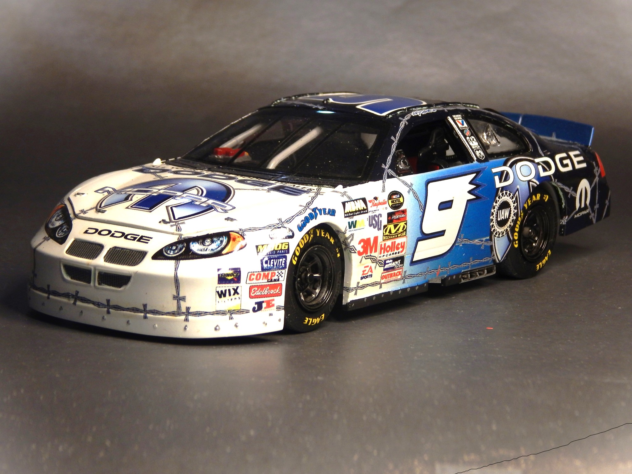 Kasey did pretty okay in this car back in the day. A fresh design  display picture 1