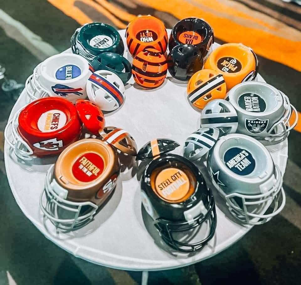 beats audio snowboard helmet OutdoorMaster Ski With Bluetooth Headphones Up To 15 Hrs Playtime EN 1077B Reel or Cassette Size:6000 spare cassette (6/7 weight) Home Among the Trees: Disney Main Street