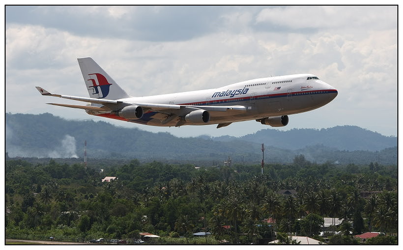 Rise and Fade of a Queen – 9M-MPD Once hailed as one of the most