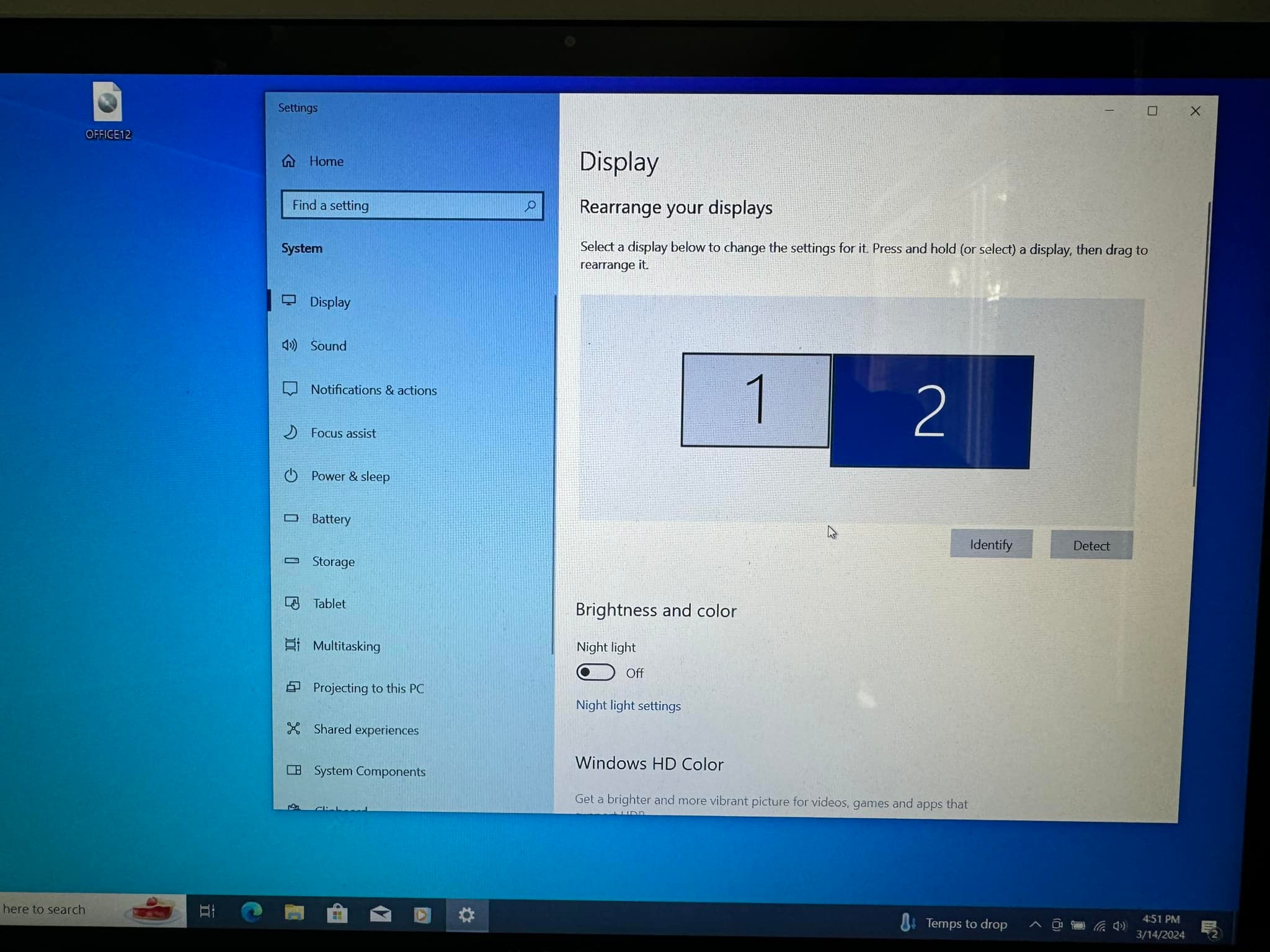 Installing Windows 10 on 2009 MacBook Pro using Boot Camp Assistant