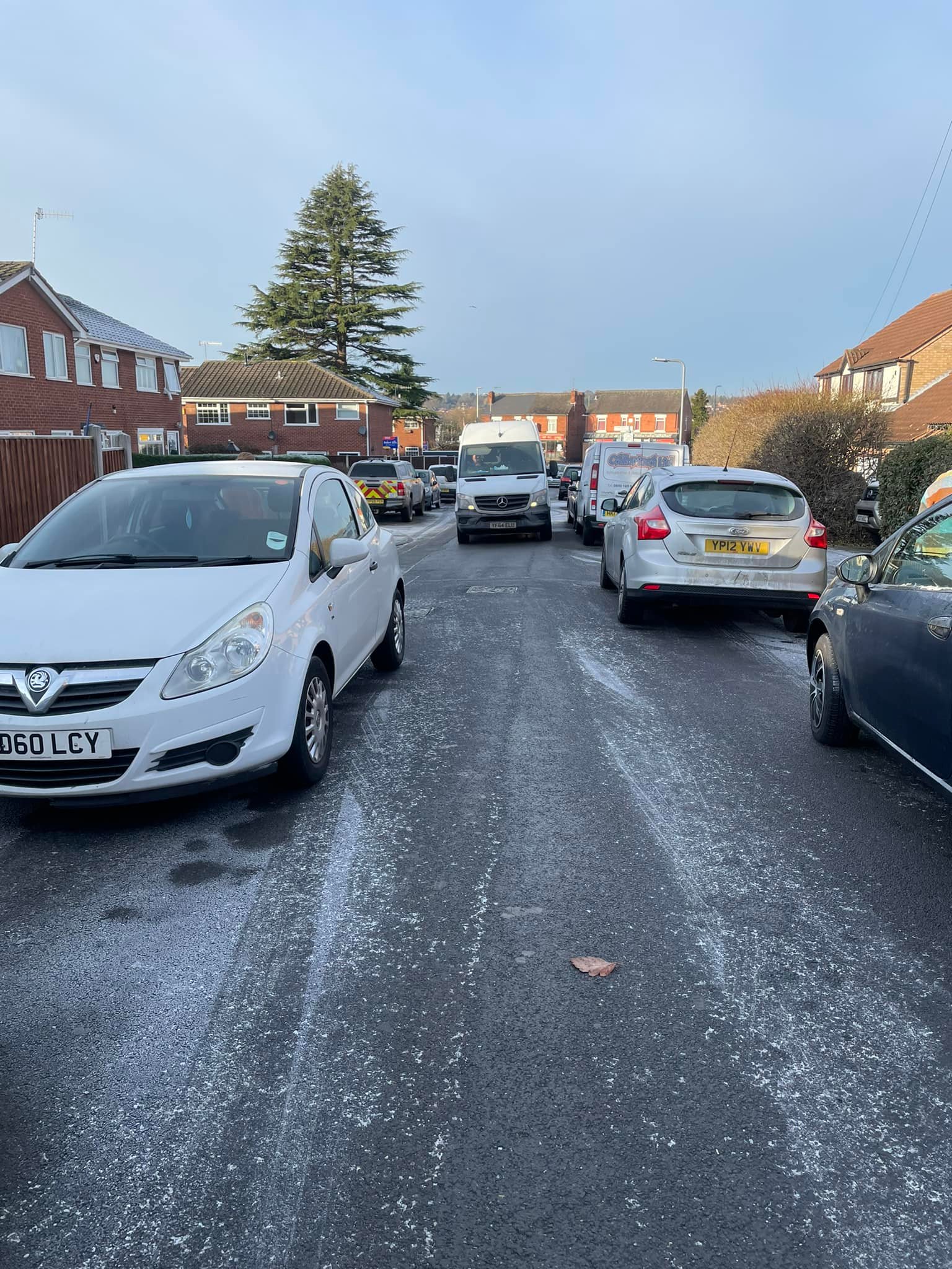 Who parked cars on Broad Oak Drive, blocking access?