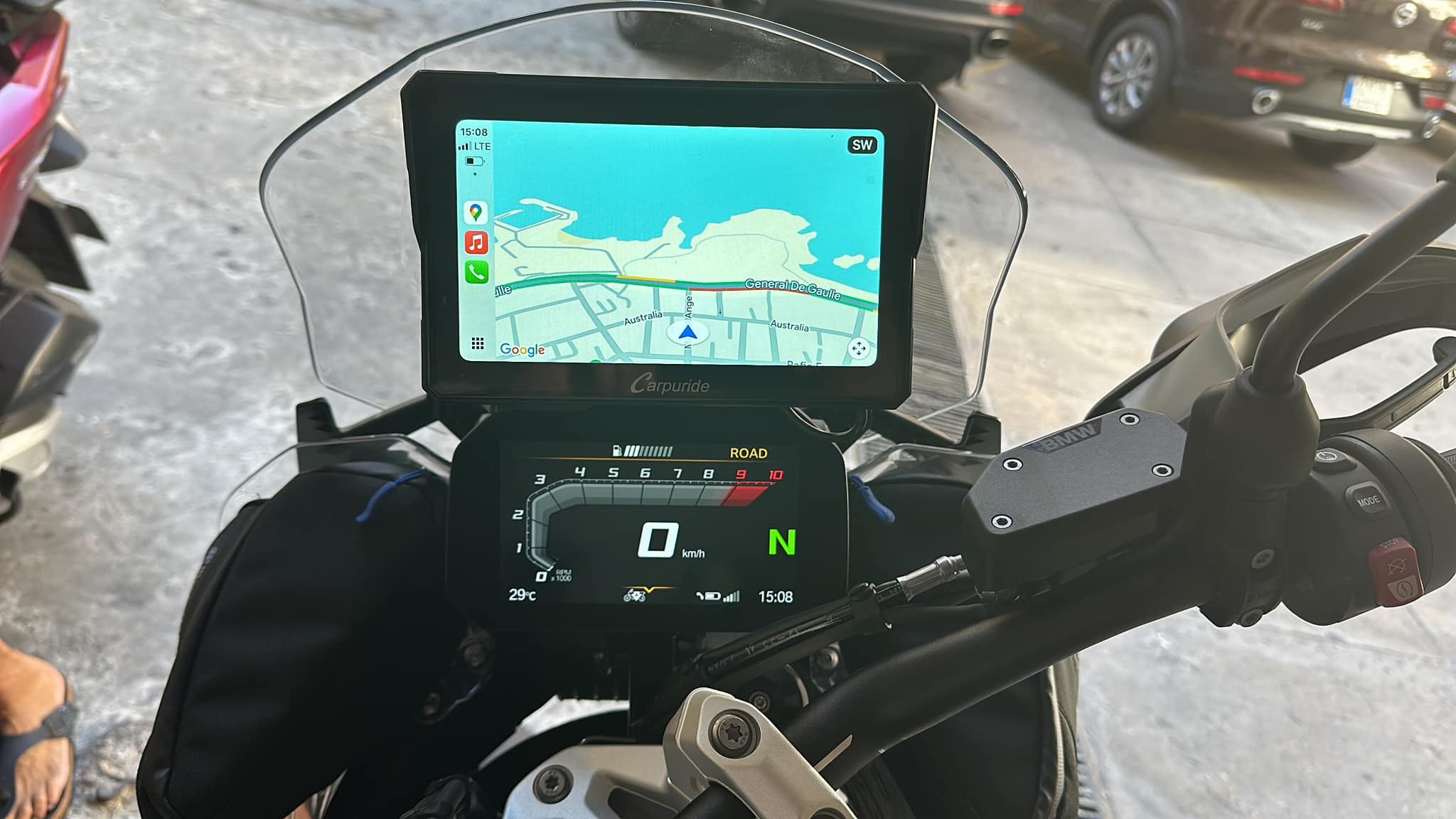 Using Carpuride 702 pro with BMW wonder wheel for navigation and 