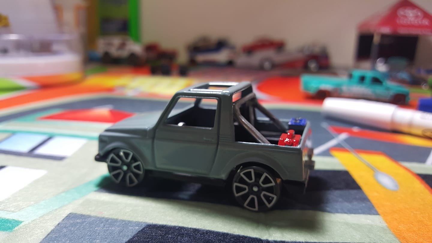 Custom Hot Wheels 1996 Street Roader Suzuki Samurai