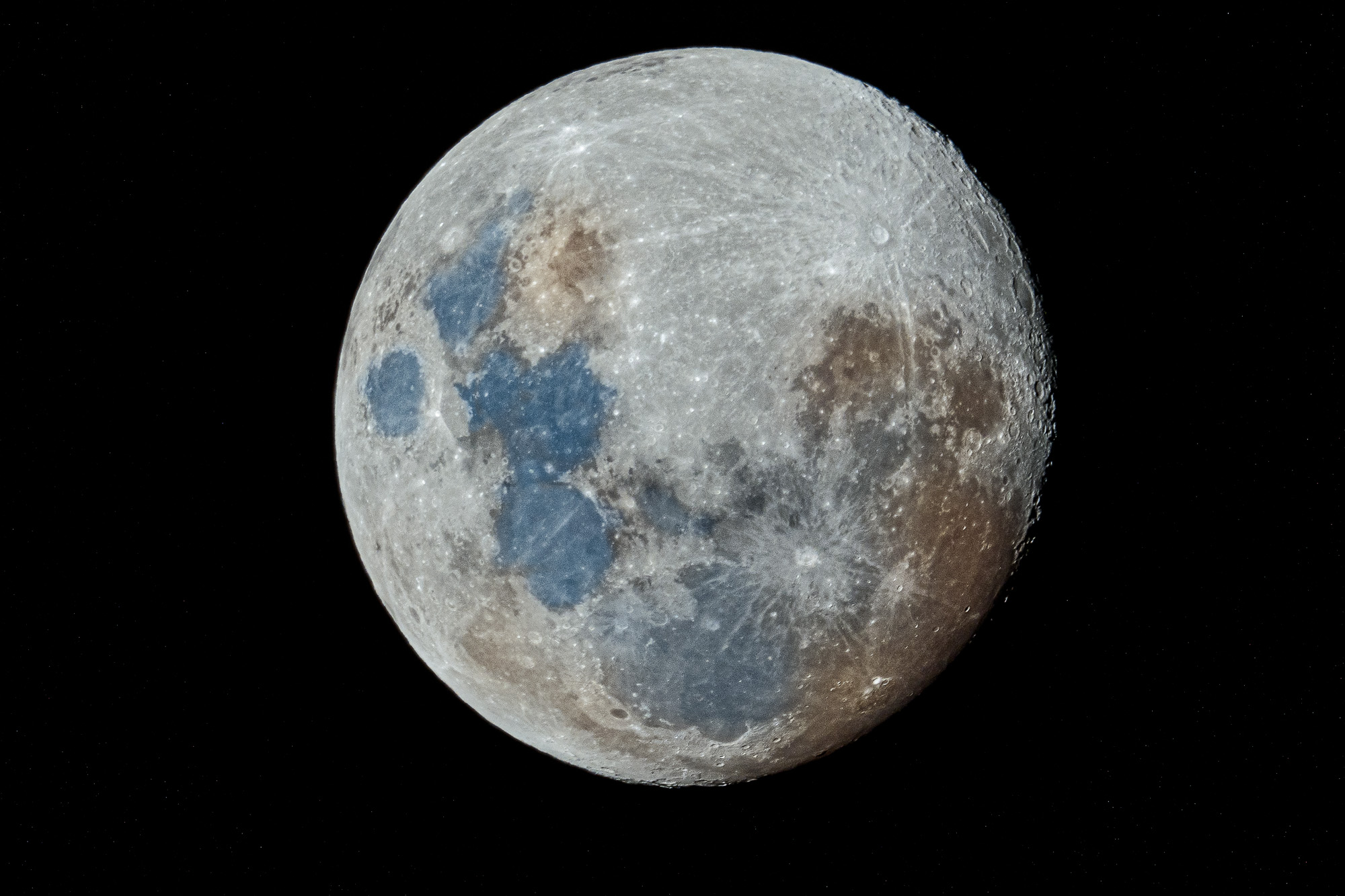Capturing the moon with Nikon Z 180-600 lens