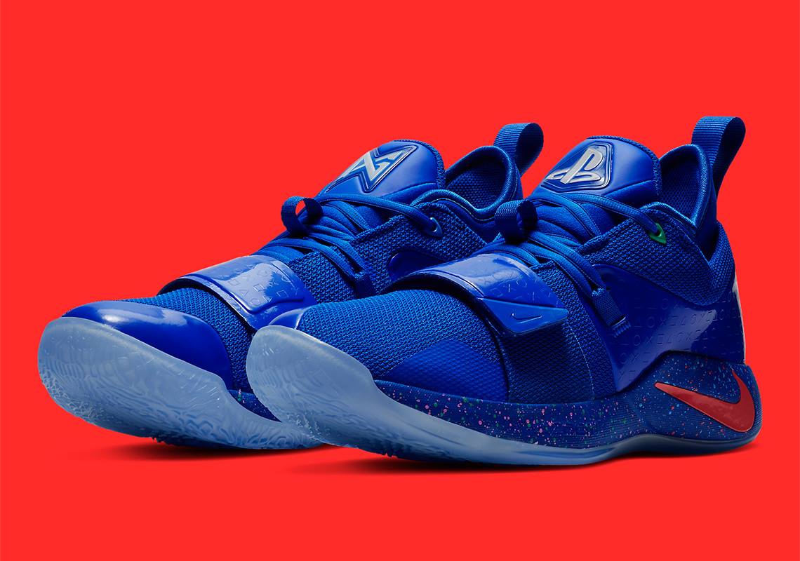 Paul George's PlayStation x Nike PG 2.5 has popped up in a bold