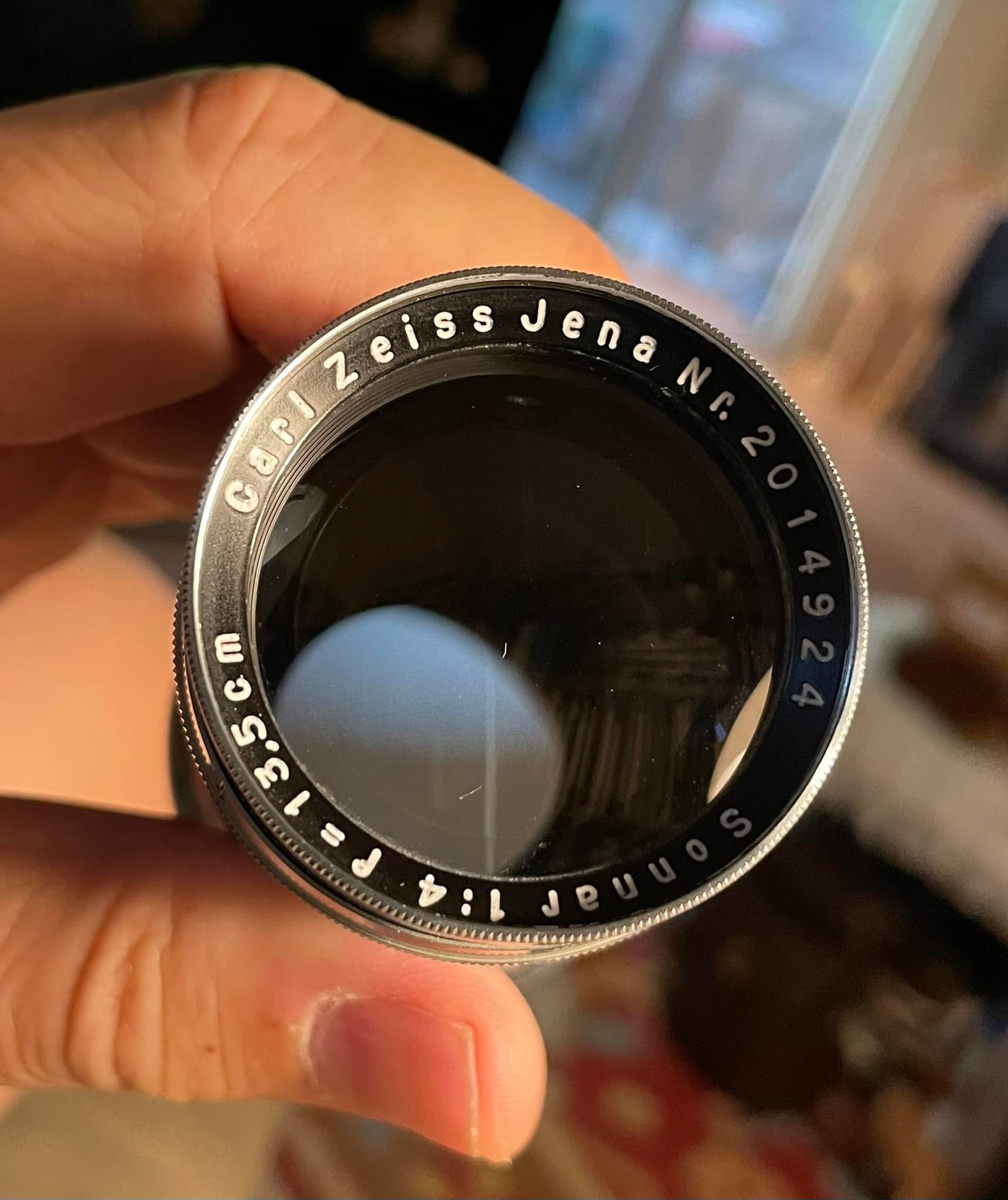 What mount is this Zeiss Sonnar 135mm f4 lens?
