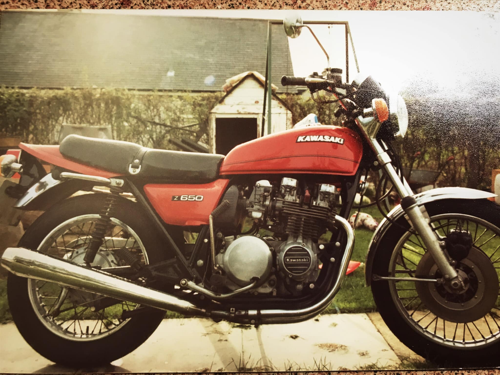 This was a 1978 Z650 I had in 1983, painted Ford Jupiter red..