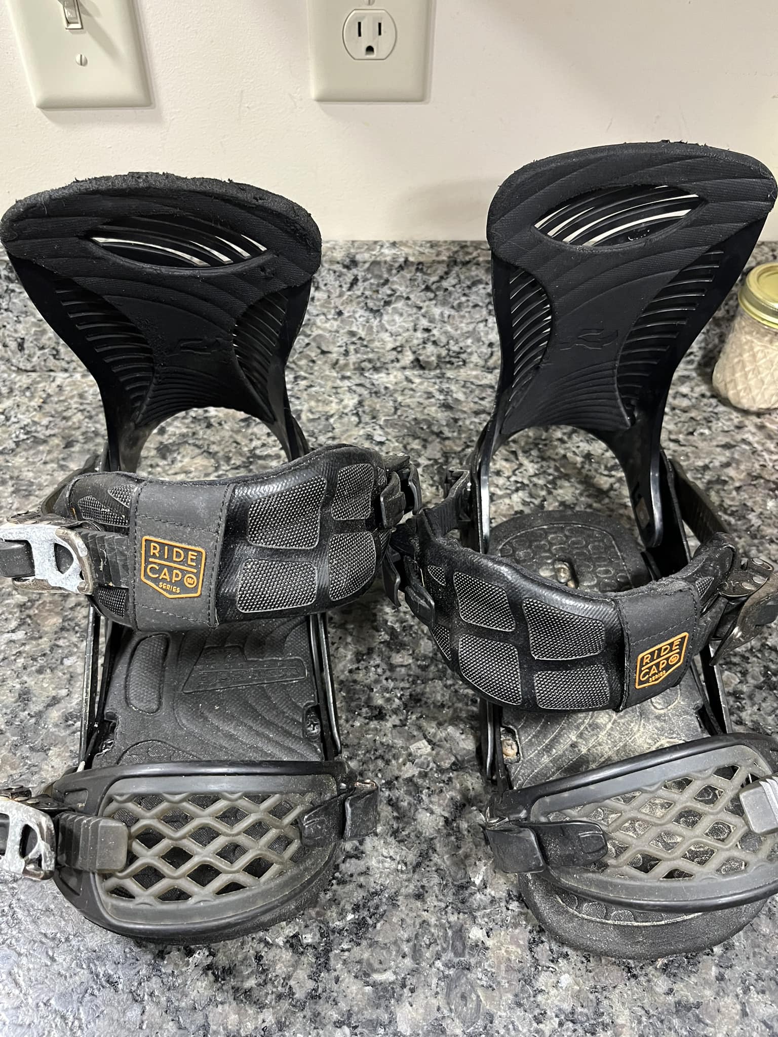 ride capo snowboard bindings 2016  evo Built on thealuminium A Ride Capo - Snowboardbindung 2016/17