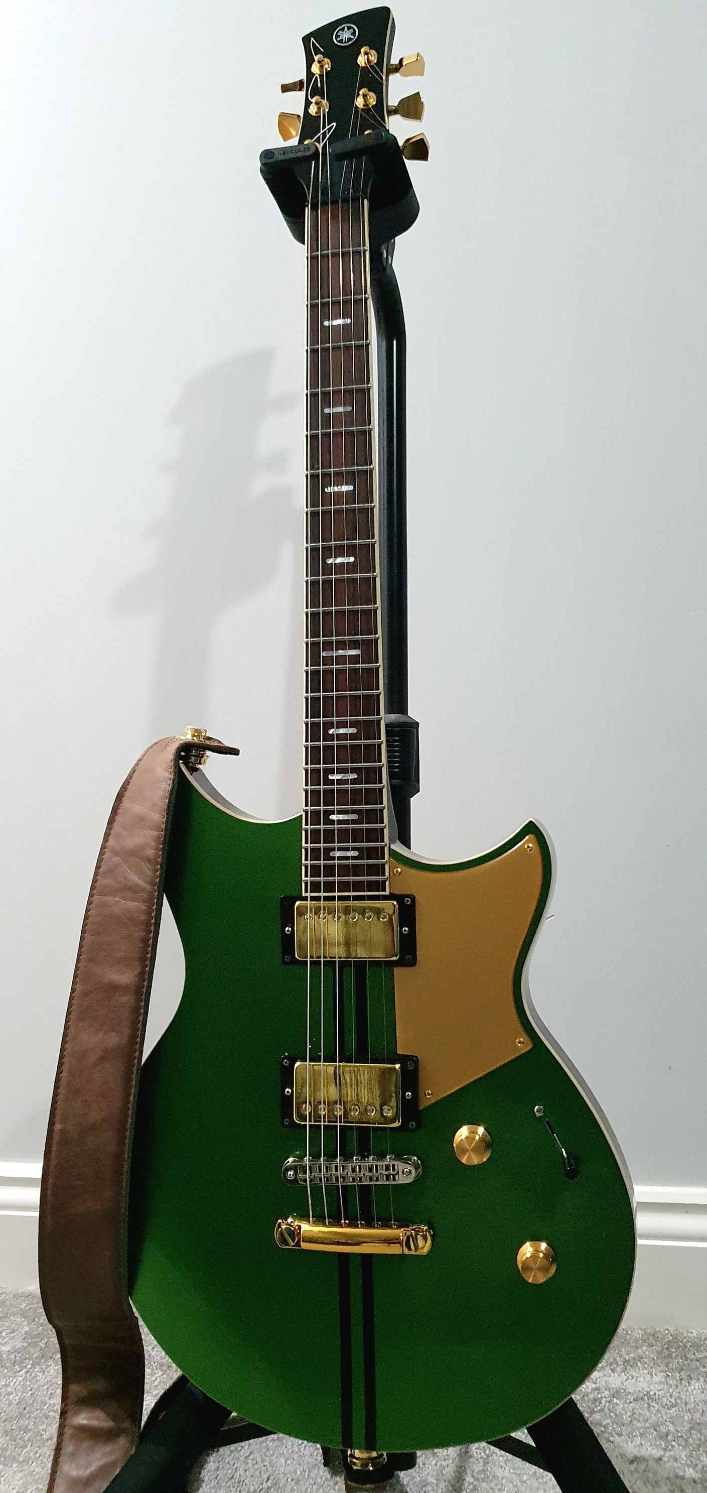 NGD (New Gear Day / New Guitar Day) Yamaha RSS02T Revstar Sunset