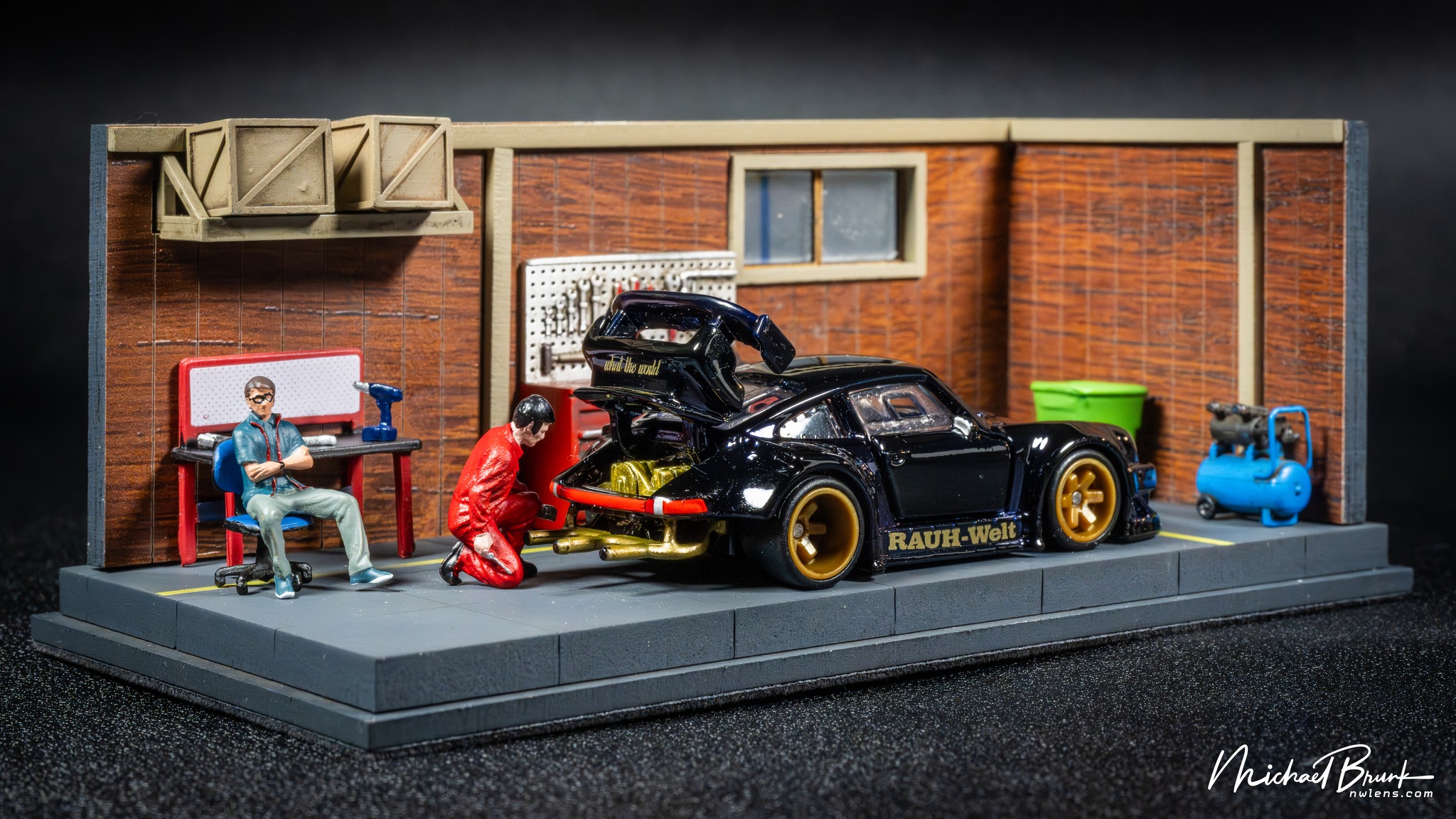 Hotwheels RWB Porsche 930 + Aero Lift Custom