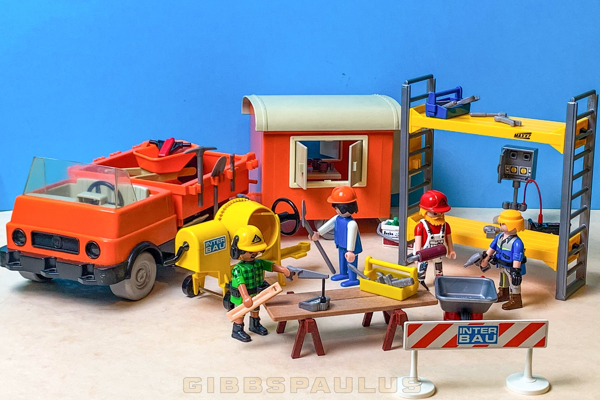 Playmobil 3468-esp - Television International van 1984 The set